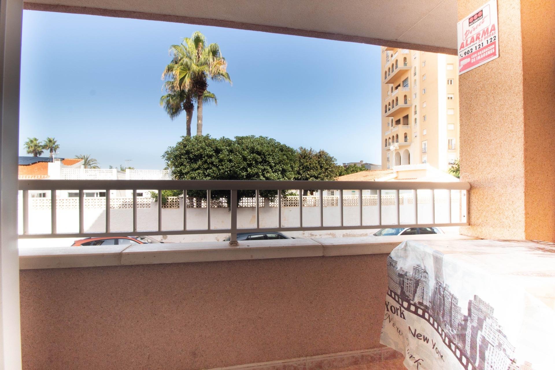 Återförsäljning - Apartment -
Torrevieja