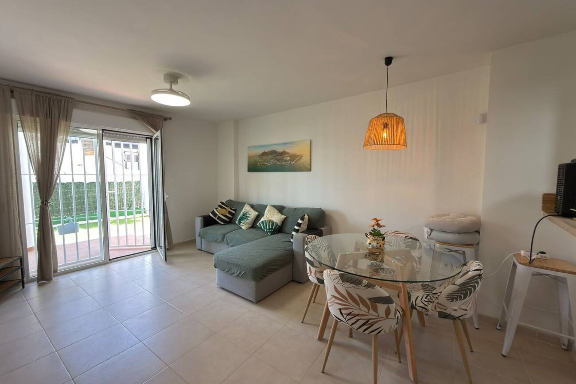 Återförsäljning - Apartment -
Villamartin - La Fuente