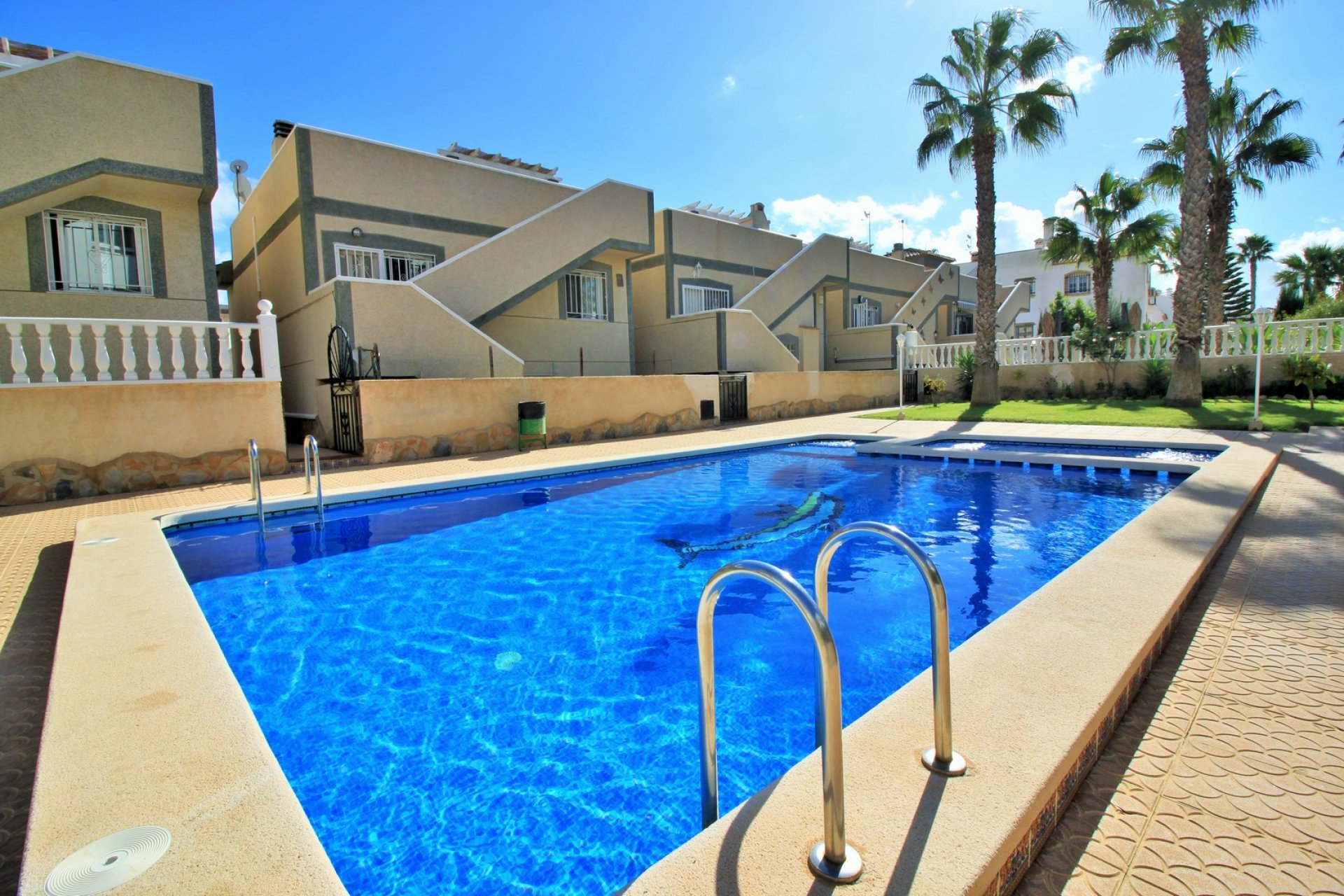 Återförsäljning - Apartment -
Villamartin - Las Violetas