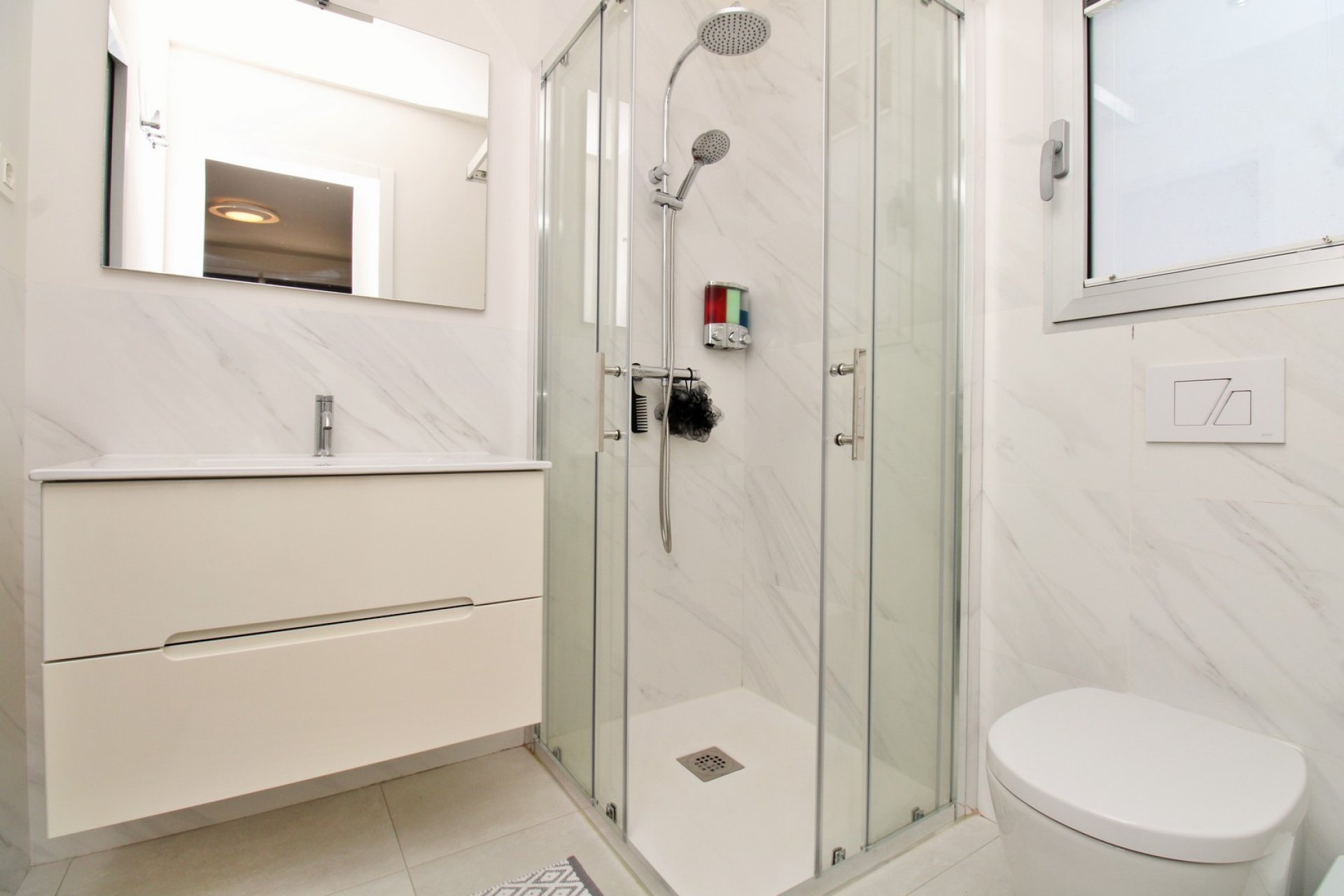 Återförsäljning - Apartment -
Villamartin - Los Dolses