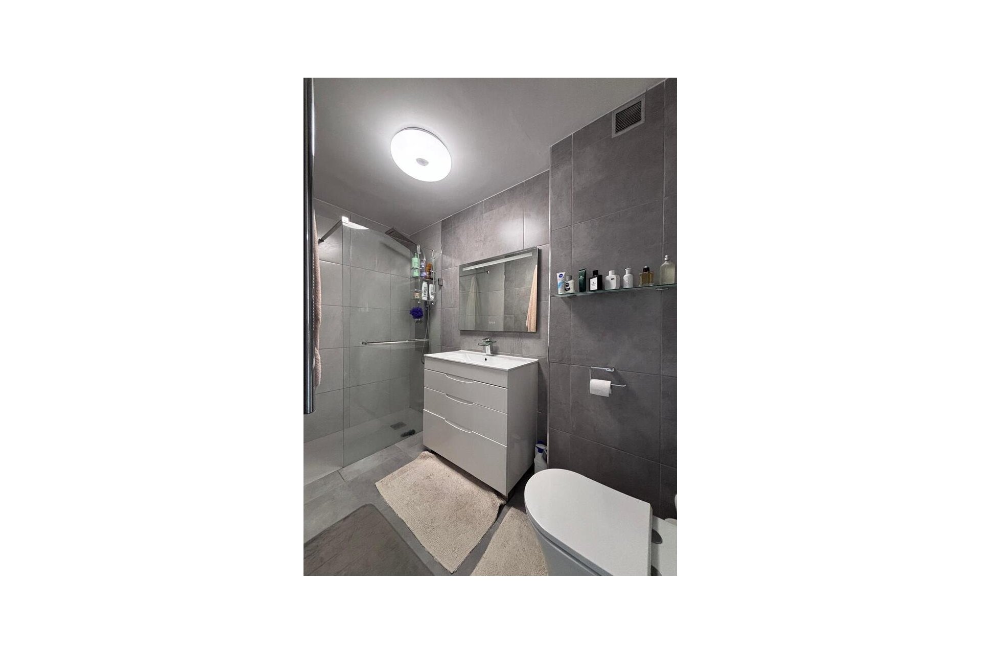 Återförsäljning - Apartment -
Villamartin - Orihuela Costa