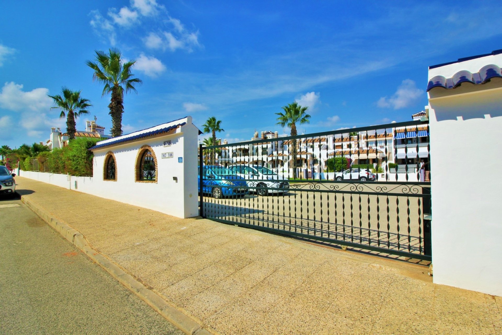 Återförsäljning - Apartment -
Villamartin - PAU 8