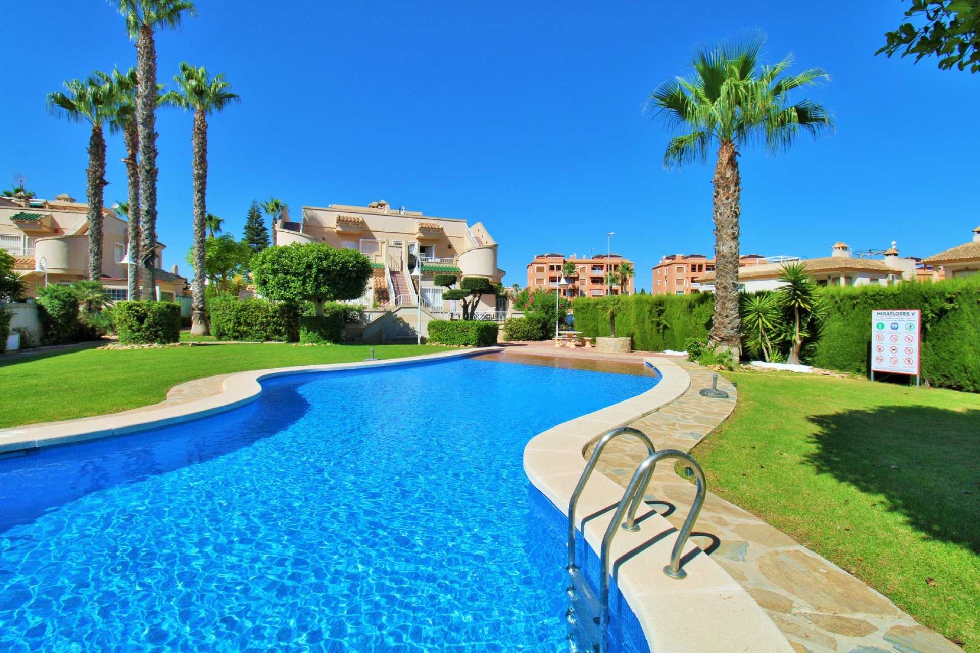 Återförsäljning - Apartment -
Villamartin - PAU 8
