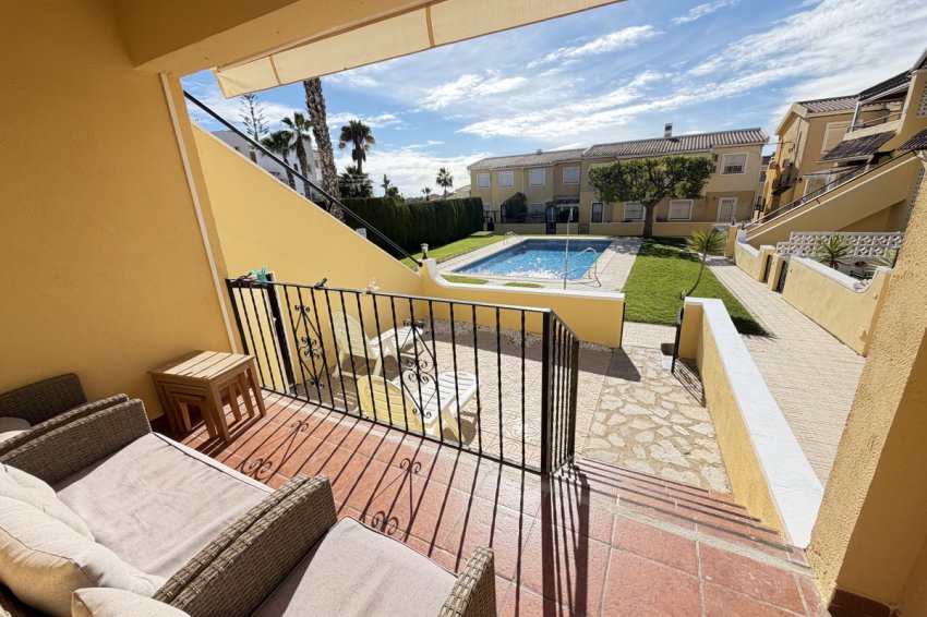Återförsäljning - Apartment -
Villamartin - Villamartín
