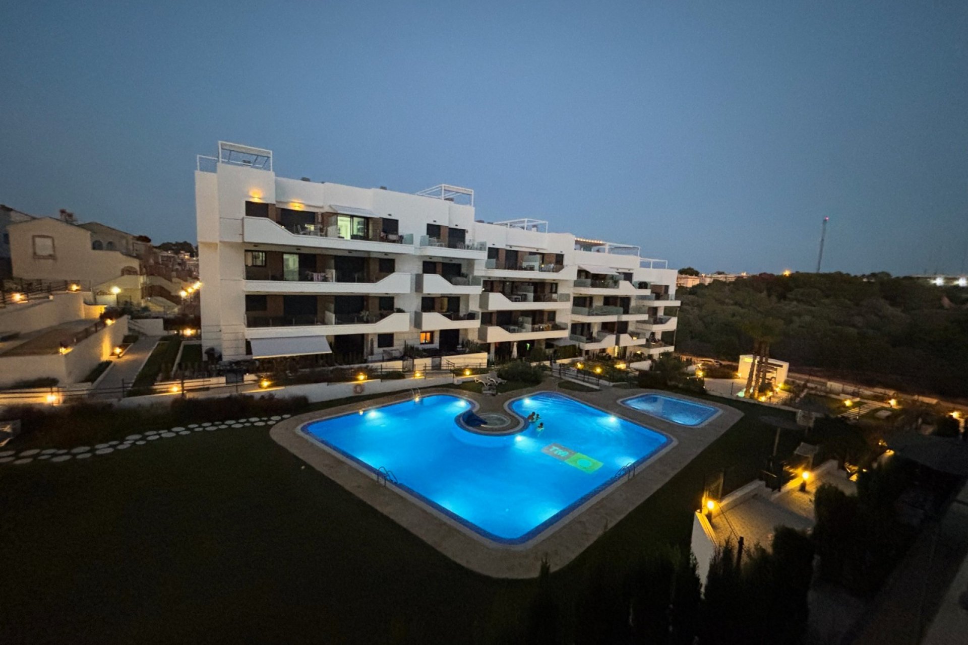 Återförsäljning - Apartment -
Villamartin - Villamartín