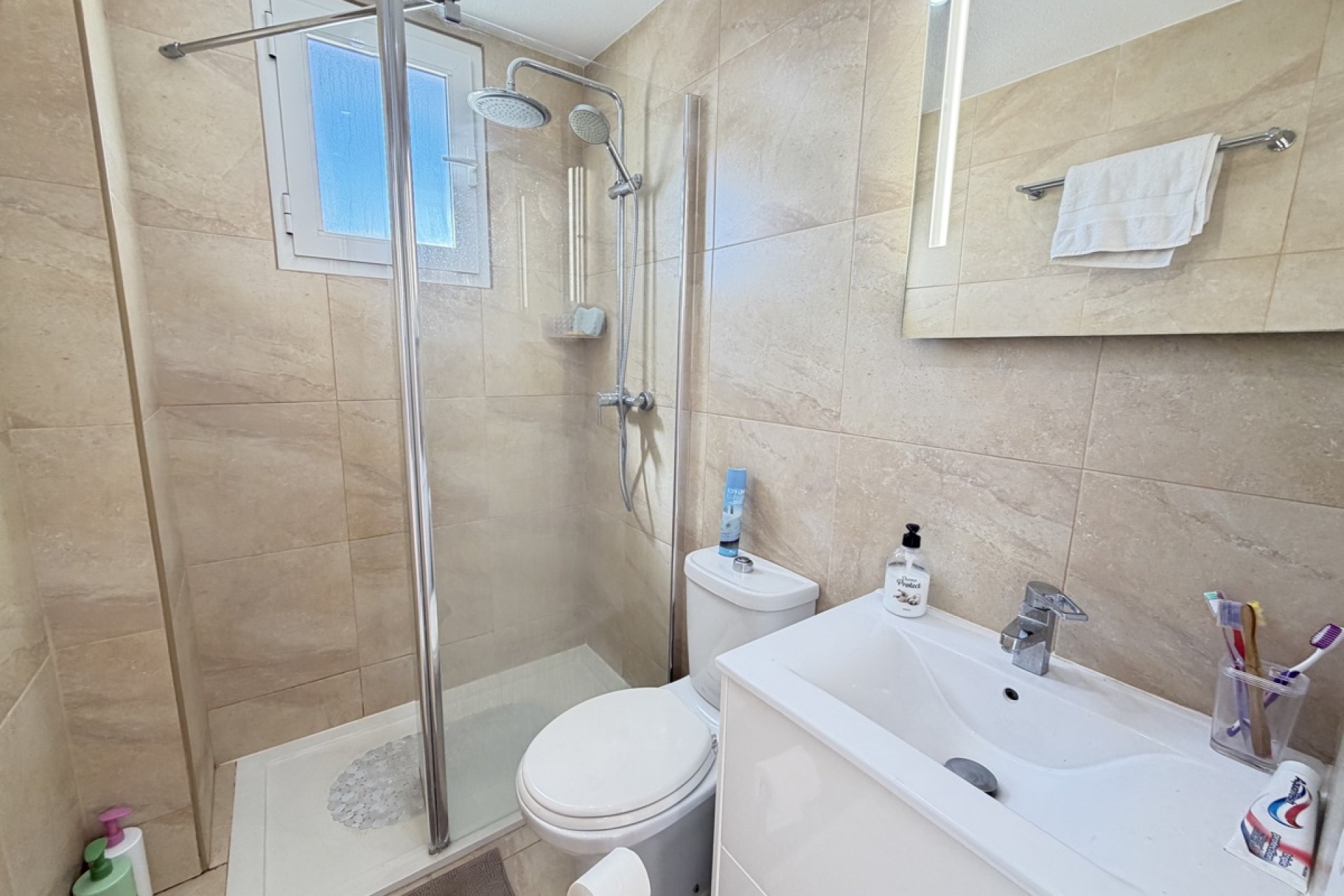 Återförsäljning - Apartment -
Villamartin - Villamartín