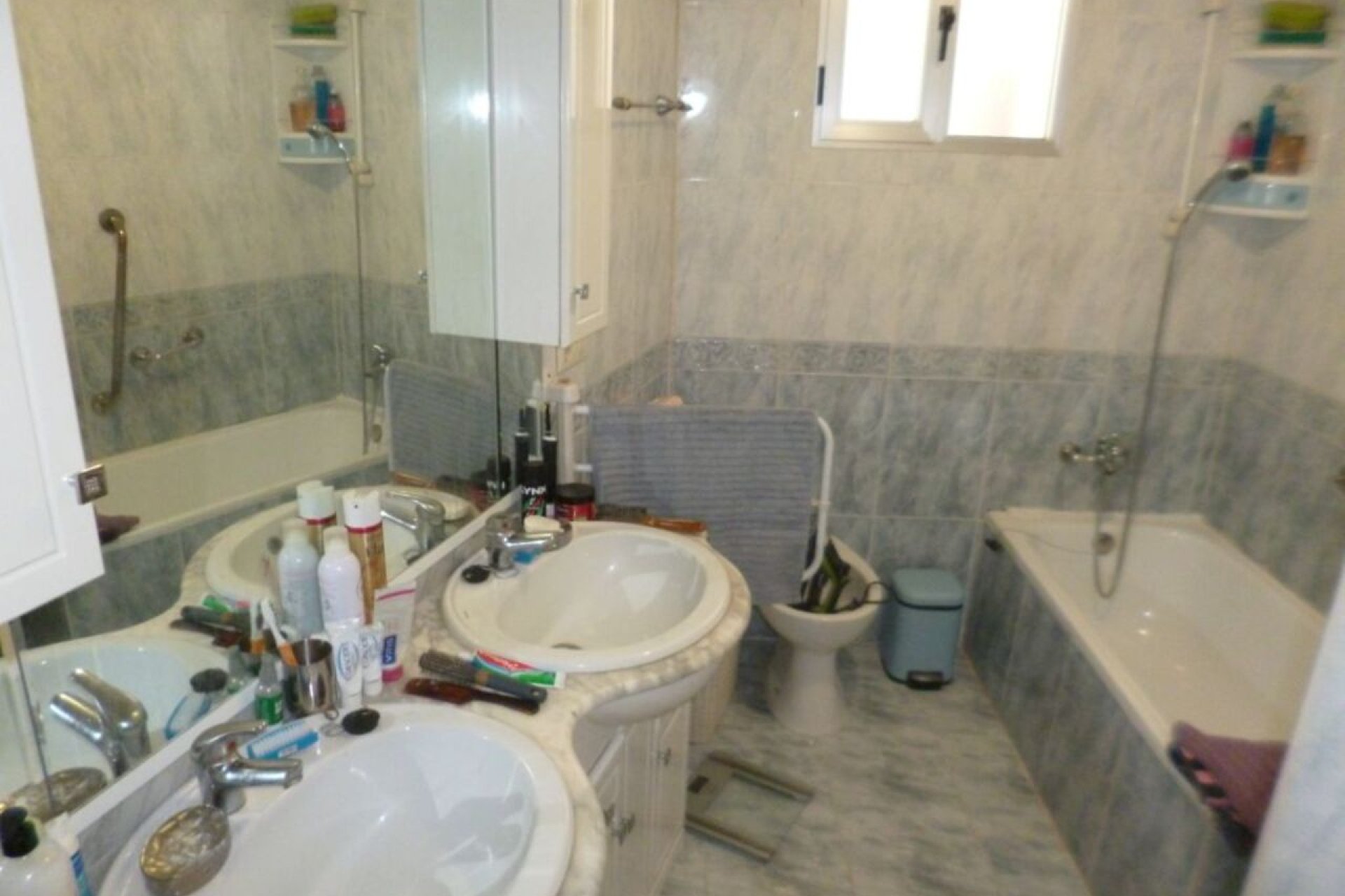 Återförsäljning - Apartment -
Villamartin - Villamartín