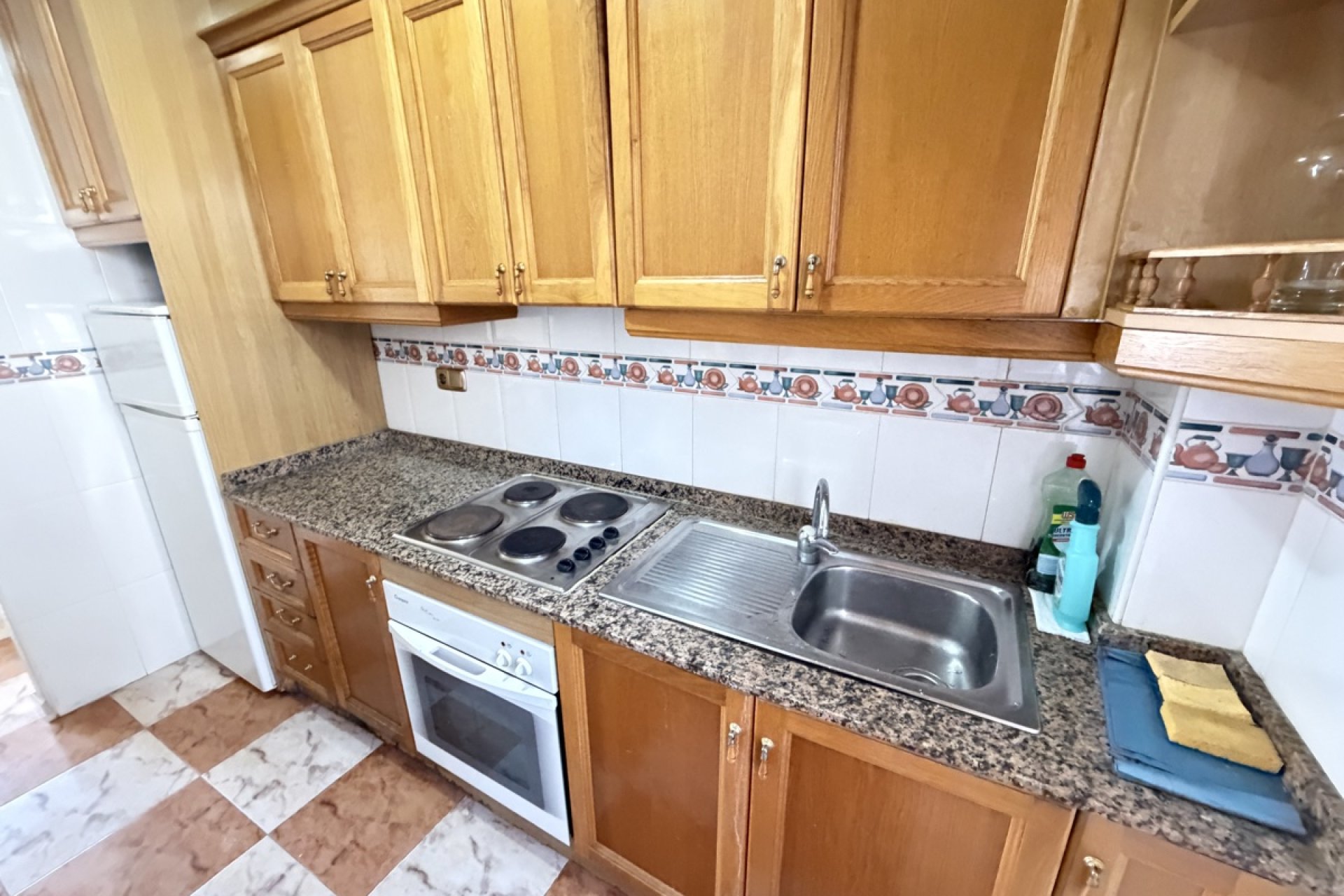 Återförsäljning - Apartment -
Villamartin - Villamartín