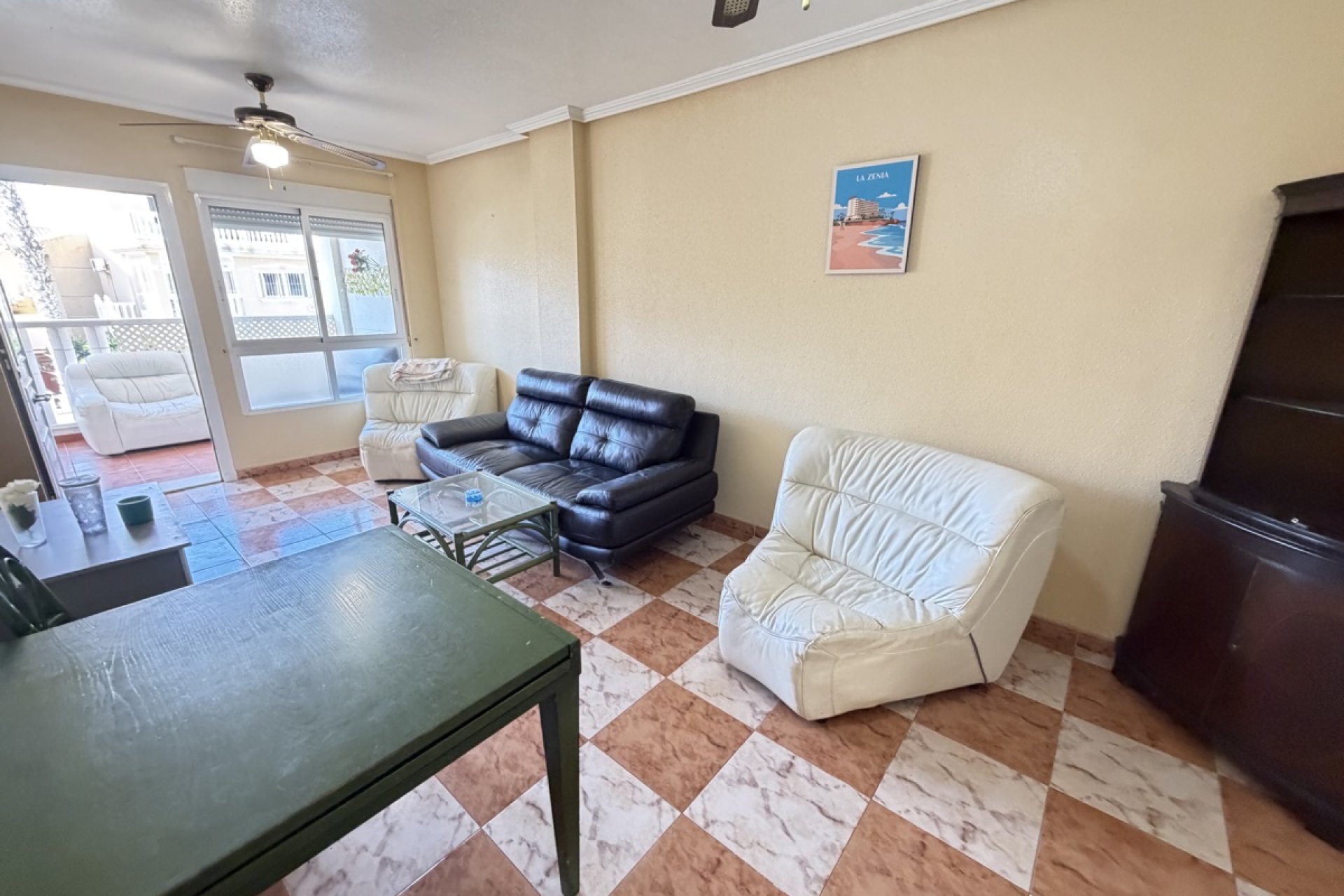 Återförsäljning - Apartment -
Villamartin - Villamartín