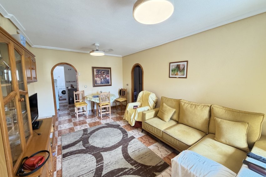 Återförsäljning - Apartment -
Villamartin - Villamartín