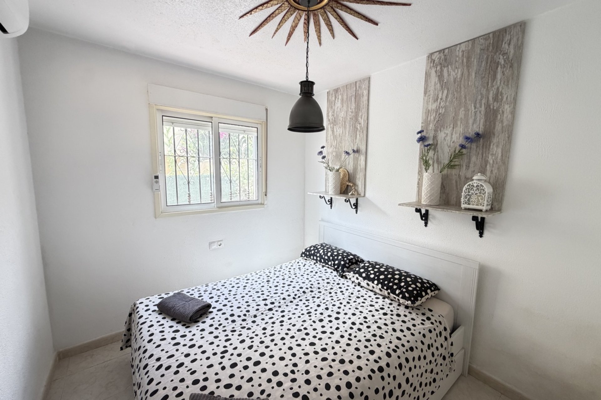 Återförsäljning - Apartment -
Villamartin - Villamartín