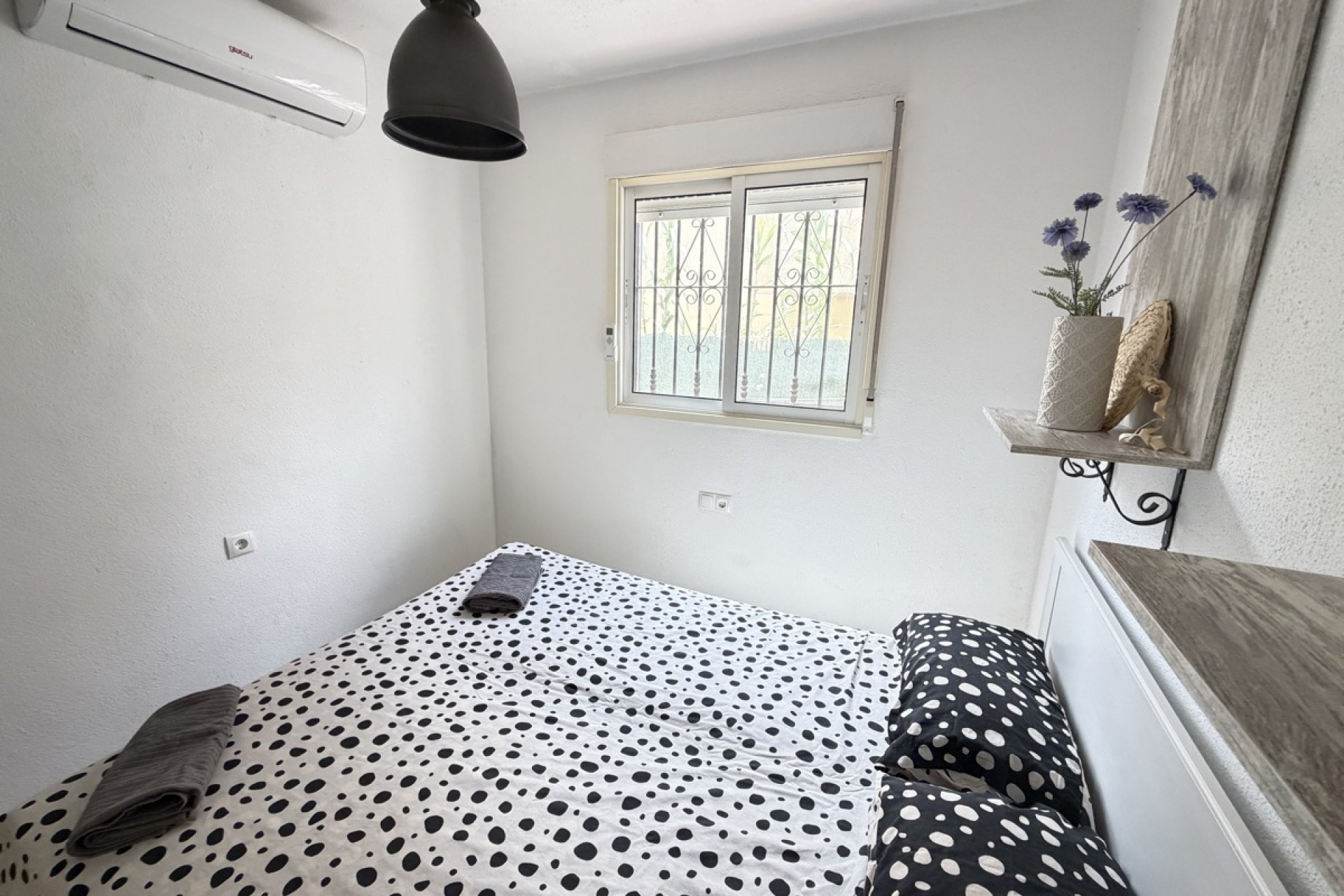 Återförsäljning - Apartment -
Villamartin - Villamartín