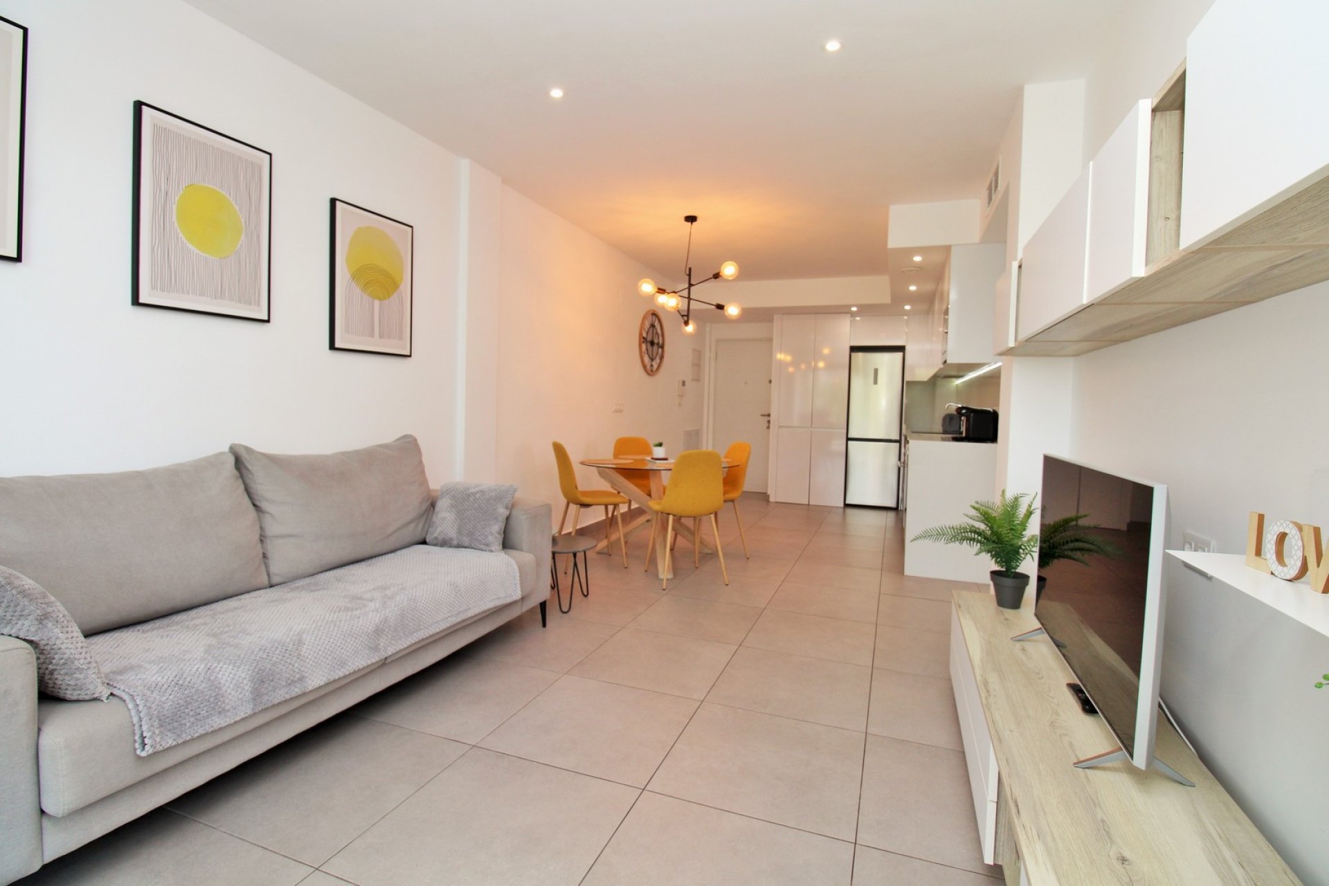 Återförsäljning - Apartment -
Villamartin - Villamartín