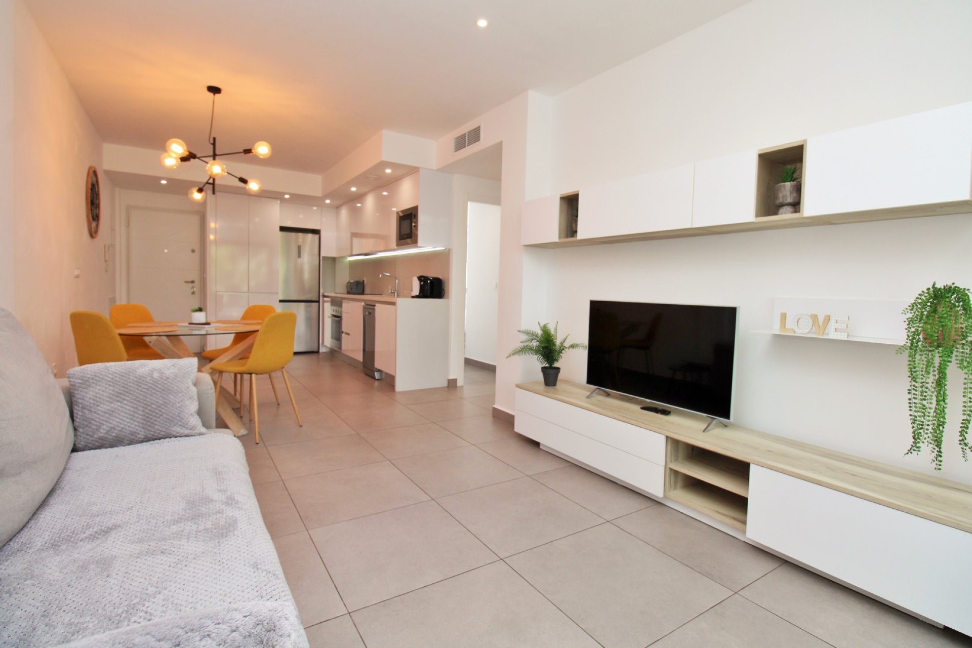 Återförsäljning - Apartment -
Villamartin - Villamartín