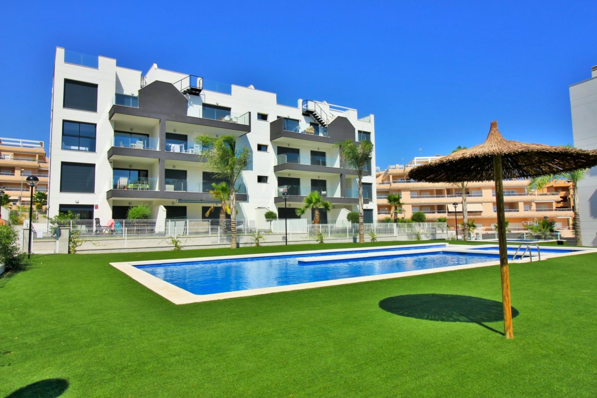 Återförsäljning - Apartment -
Villamartin - Villamartín