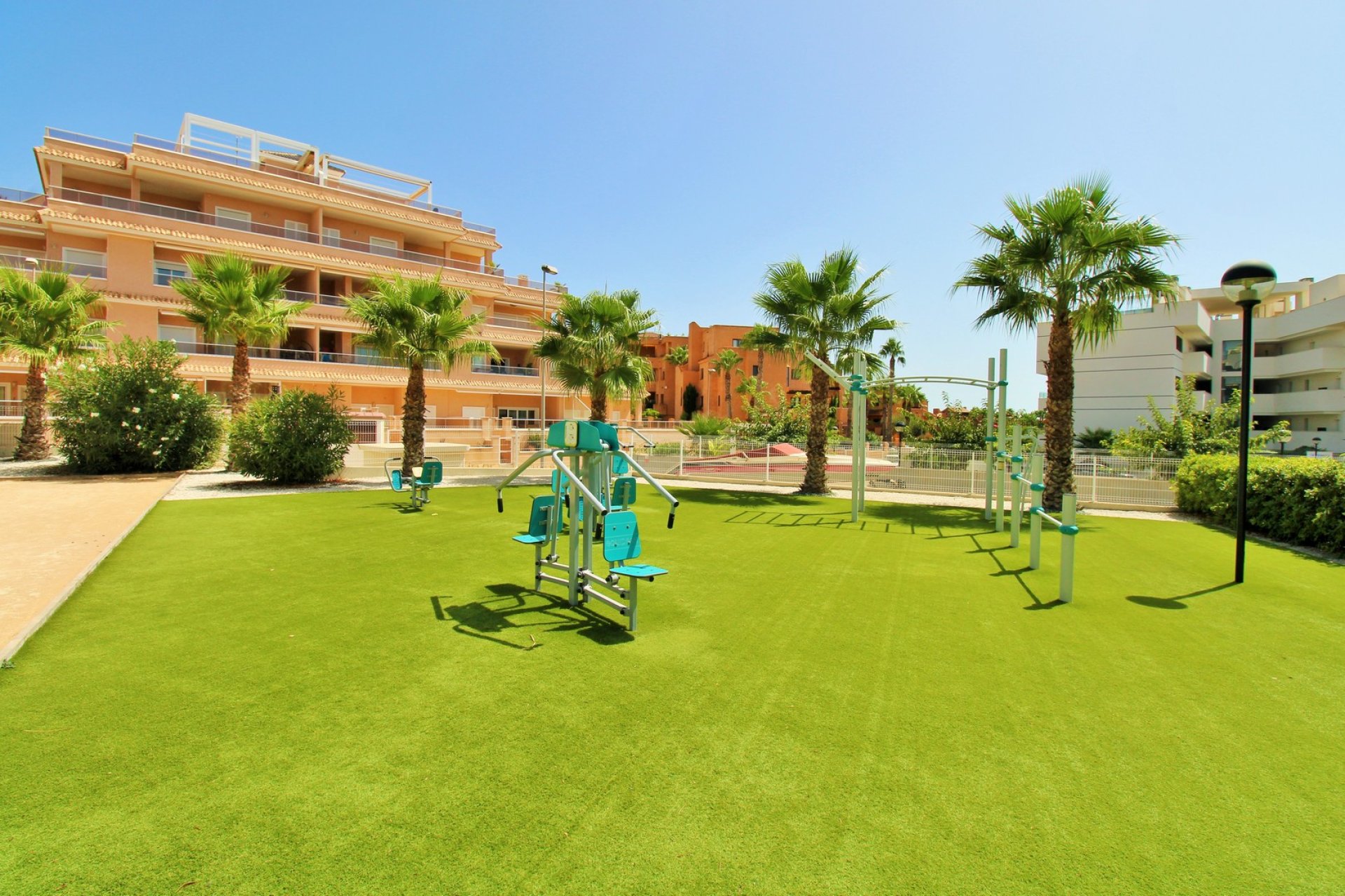 Återförsäljning - Apartment -
Villamartin - Villamartín