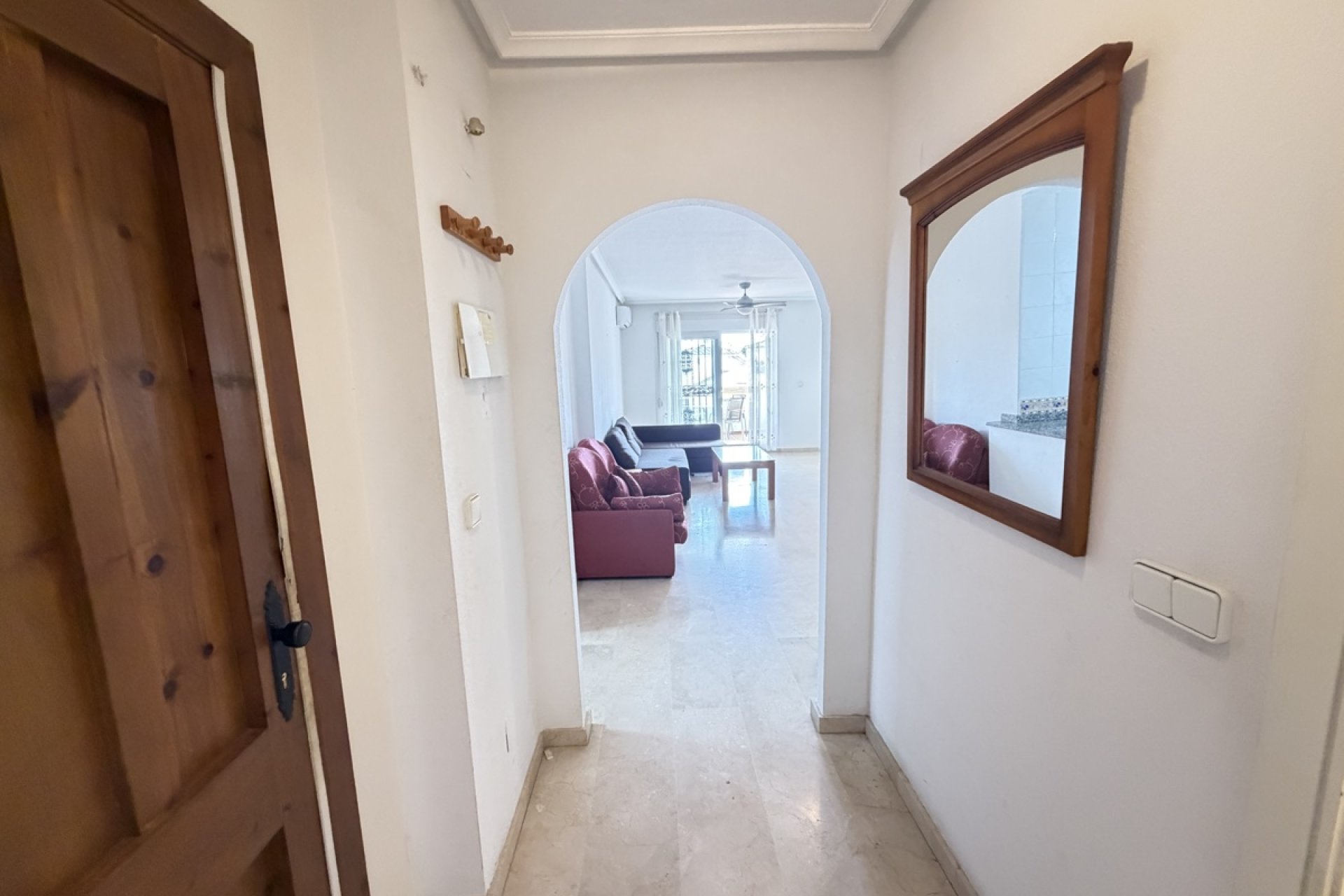 Återförsäljning - Apartment -
Villamartin - Villamartín