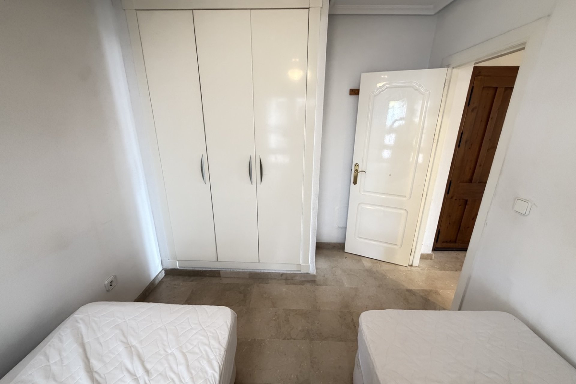 Återförsäljning - Apartment -
Villamartin - Villamartín