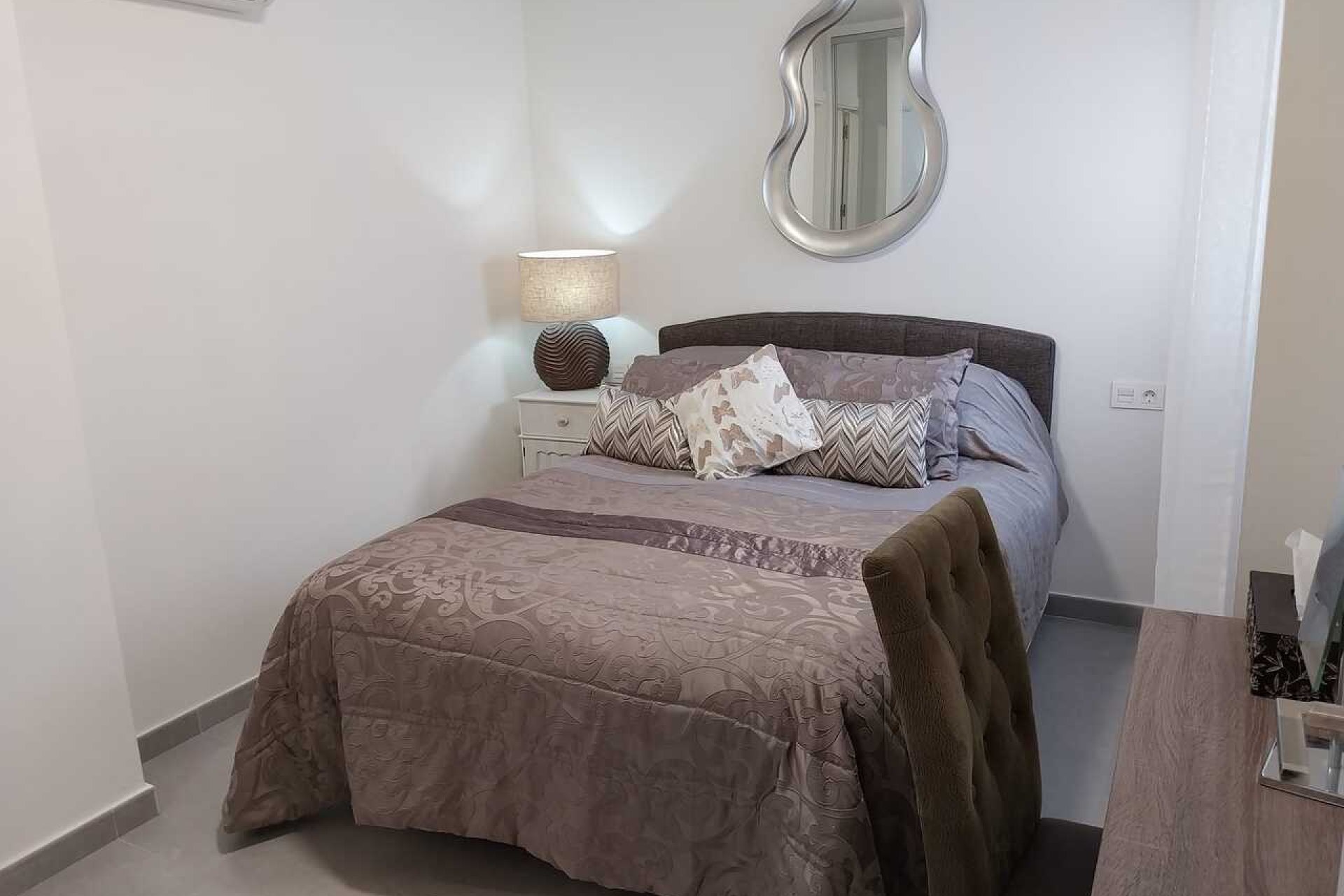 Återförsäljning - Apartment -
Villamartin - Villamartín