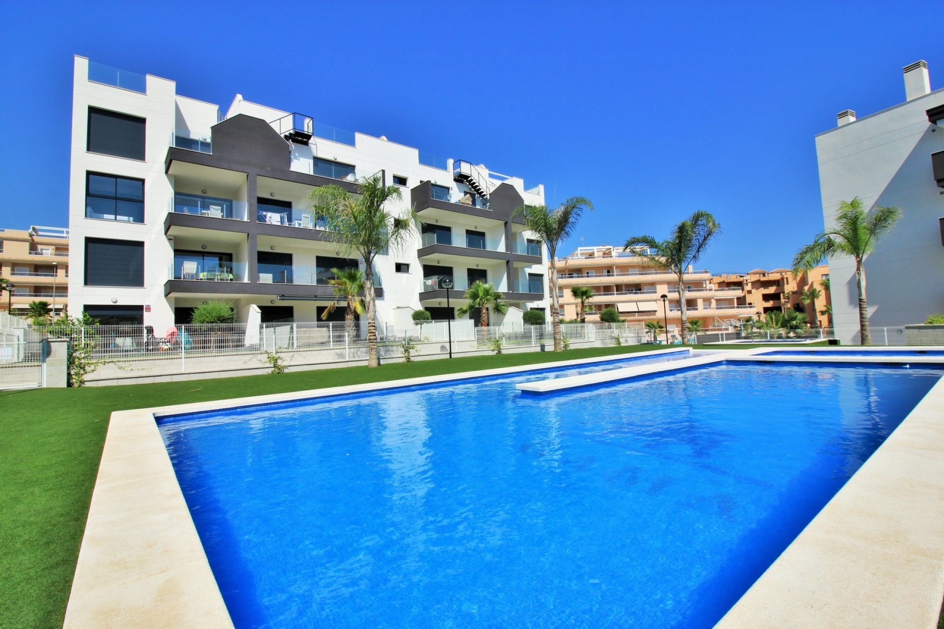 Återförsäljning - Apartment -
Villamartin - Villamartín