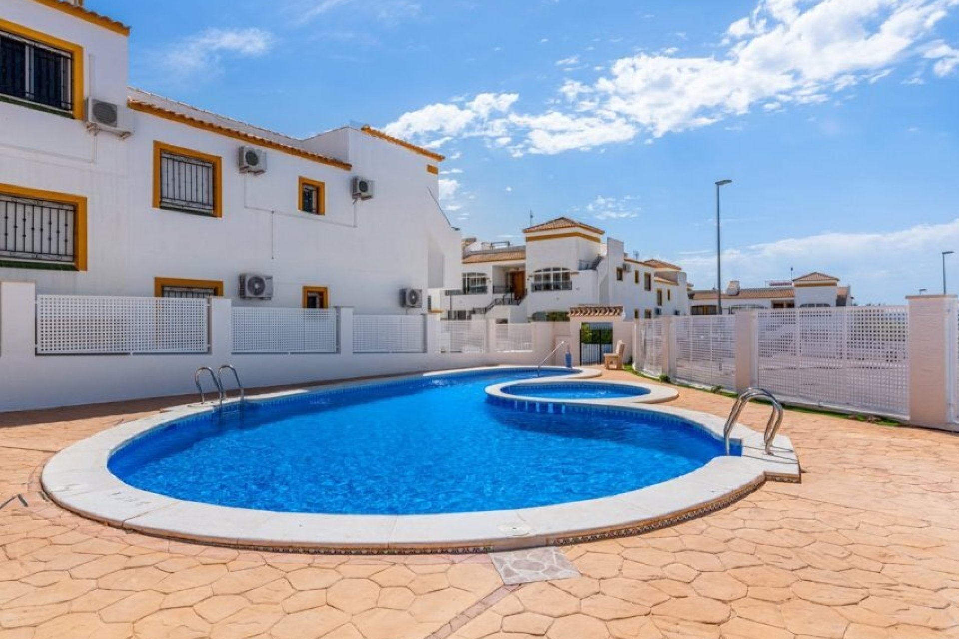 Återförsäljning - Apartment -
Vistabella Golf - Costa Blanca