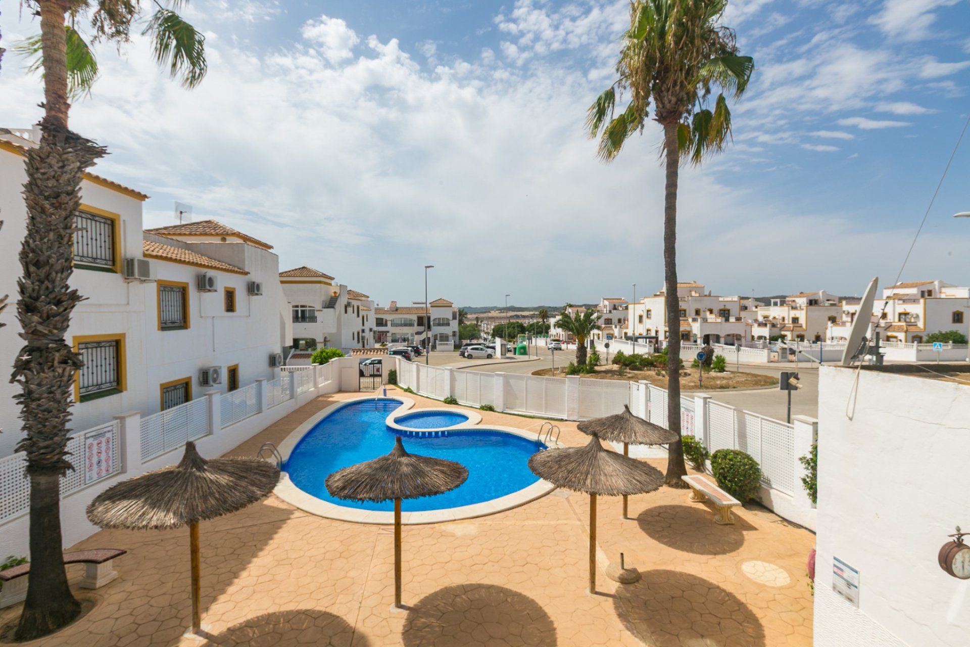 Återförsäljning - Apartment -
Vistabella - Vistabella Golf
