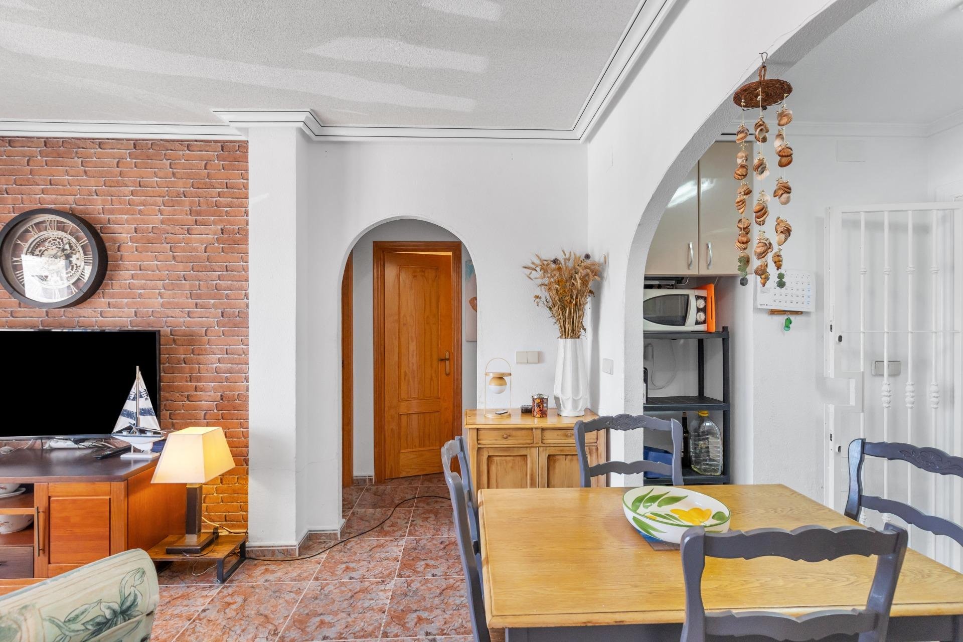Återförsäljning - Bungalow -
Guardamar del Segura - El moncayo