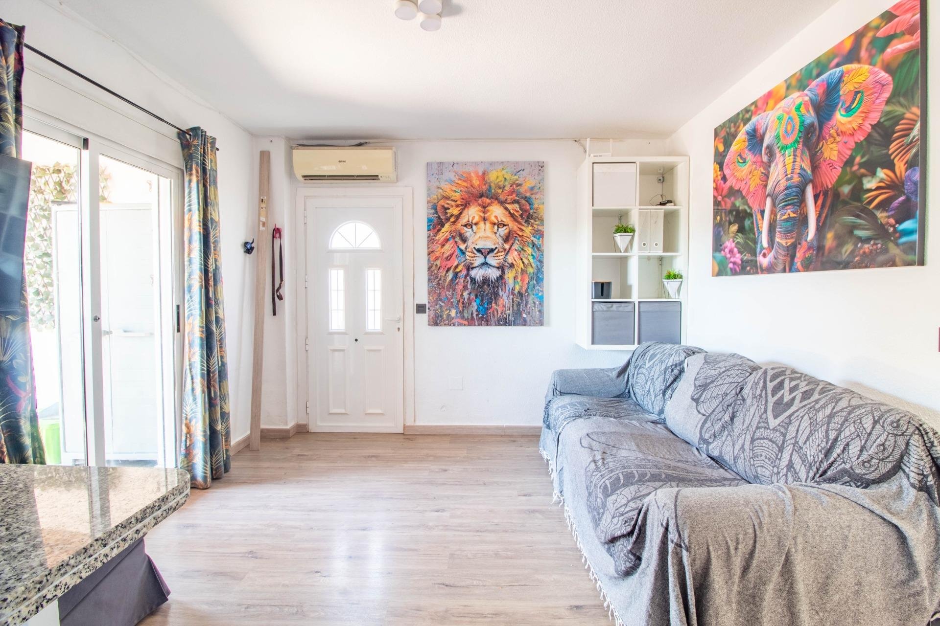 Återförsäljning - Bungalow -
Orihuela Costa - Cabo Roig