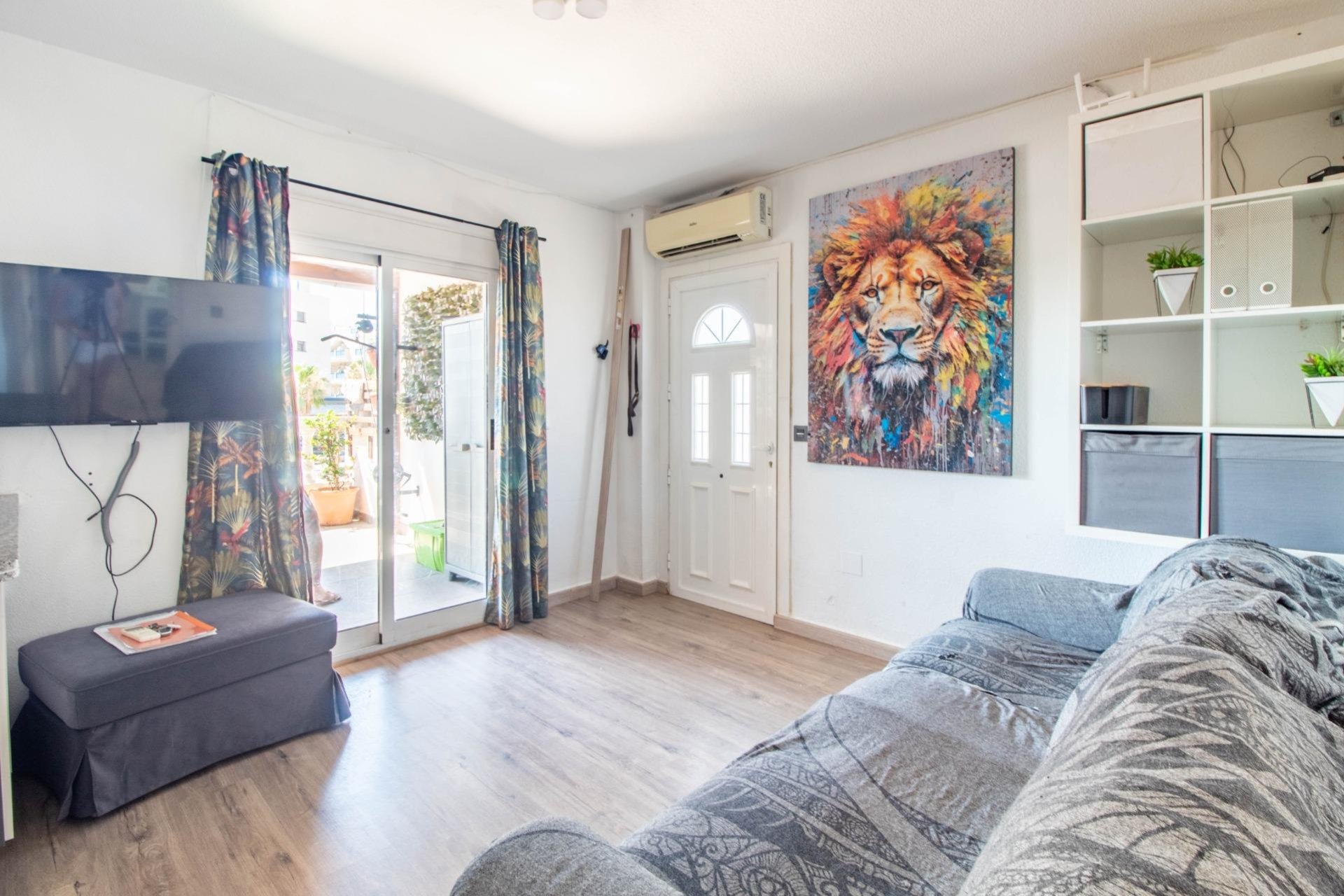 Återförsäljning - Bungalow -
Orihuela Costa - Cabo Roig