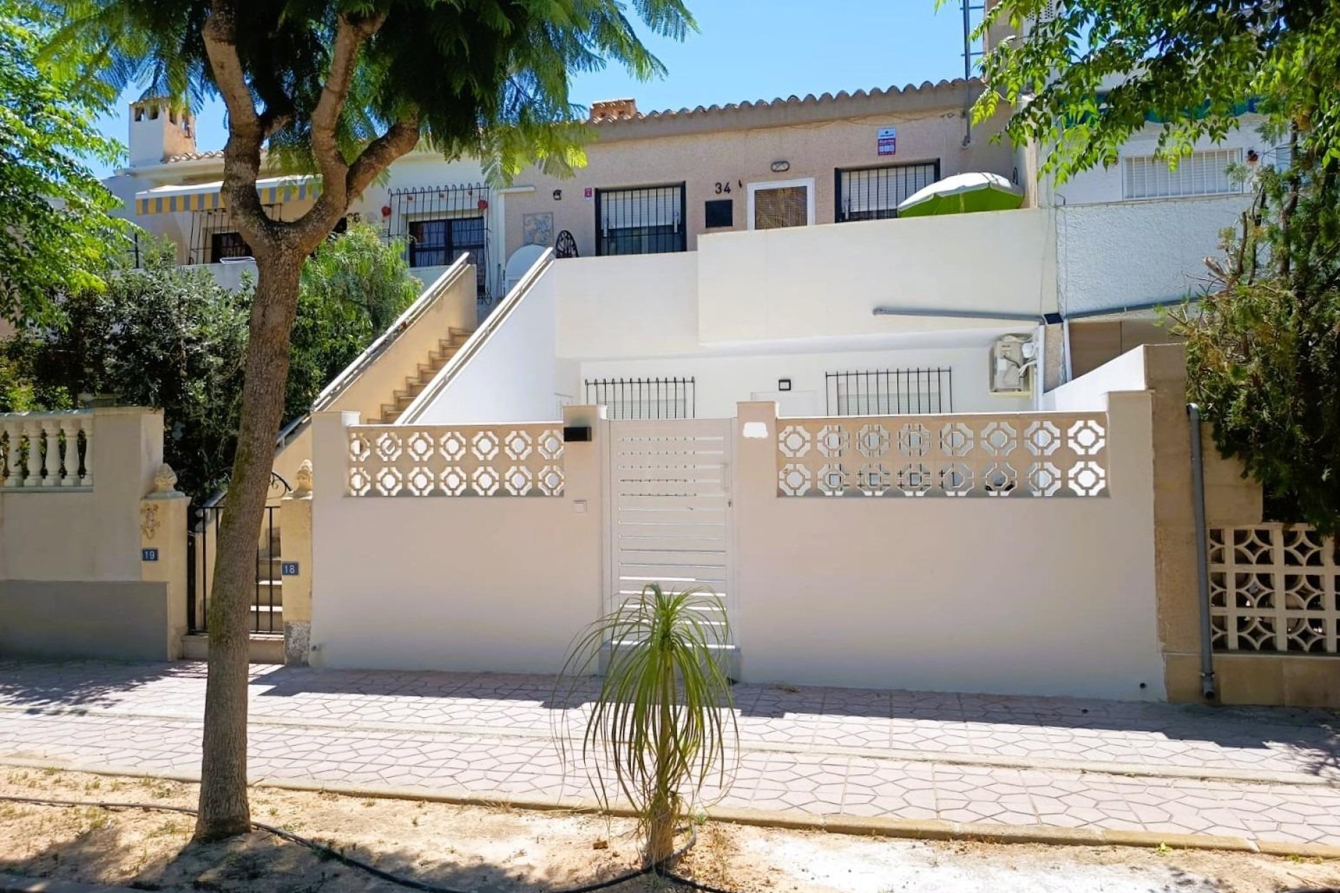 Återförsäljning - Bungalow -
Orihuela Costa - La Regia