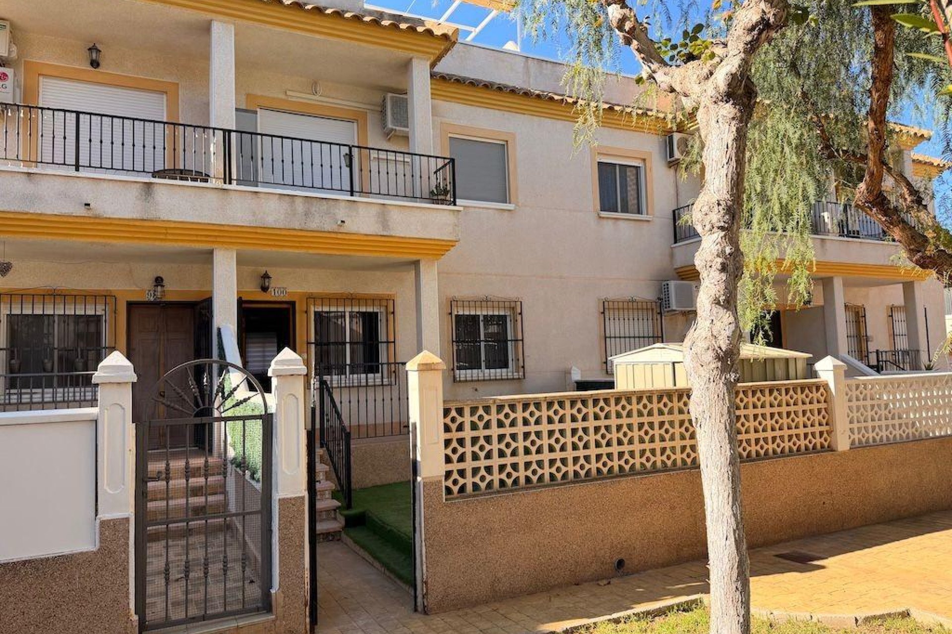 Återförsäljning - Bungalow -
Orihuela Costa - Las Filipinas