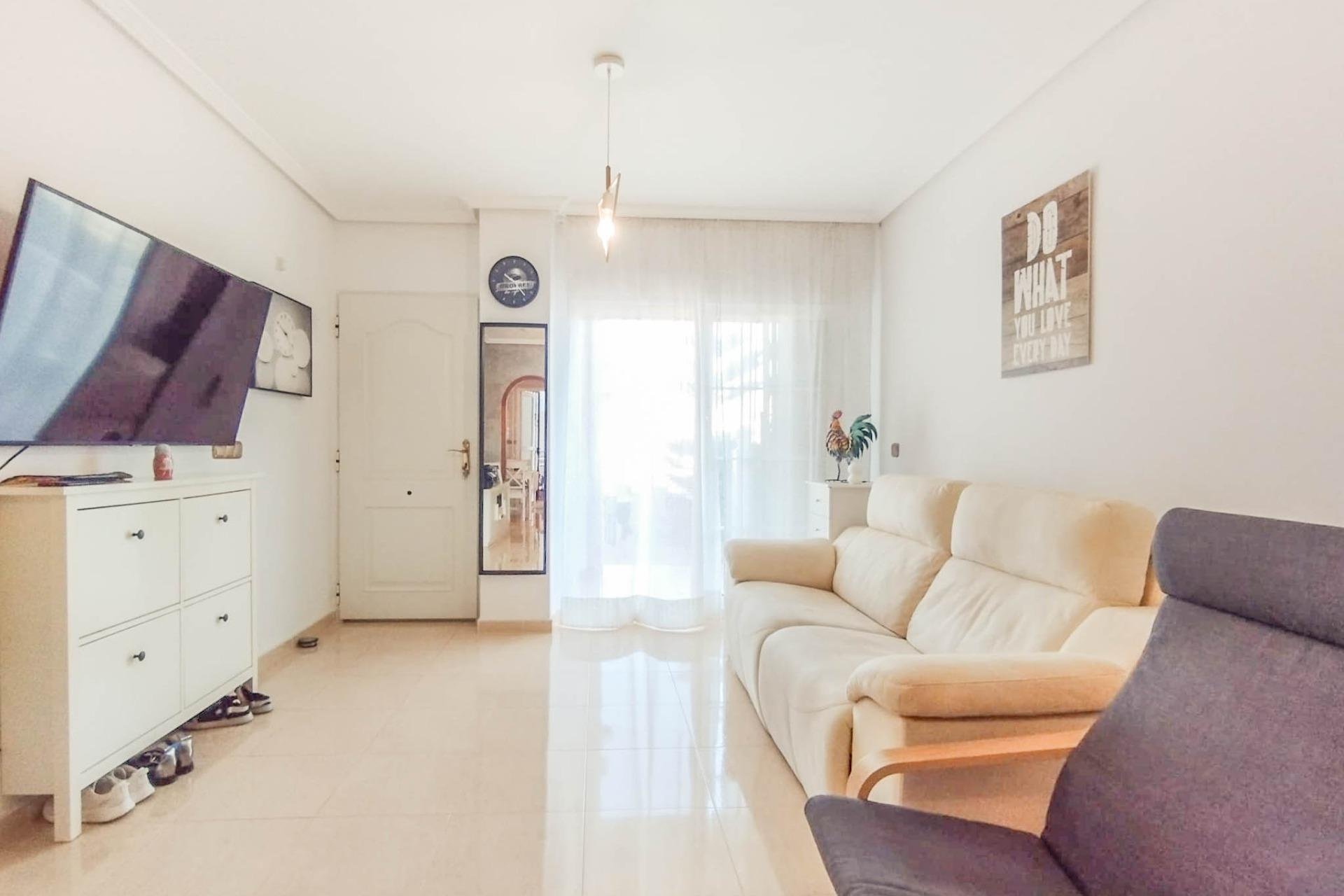 Återförsäljning - Bungalow -
Orihuela Costa - Lomas de Cabo Roig-Los Dolses