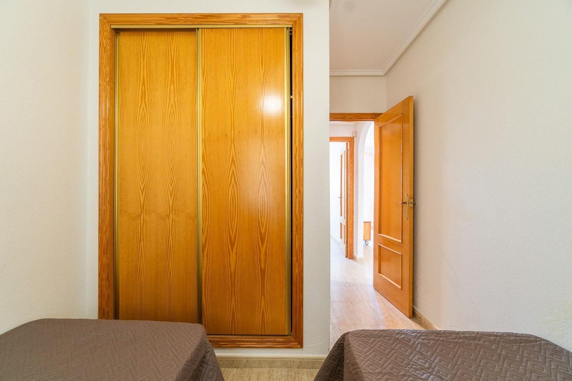 Återförsäljning - Bungalow -
Orihuela Costa - Los Almendros-La Florida