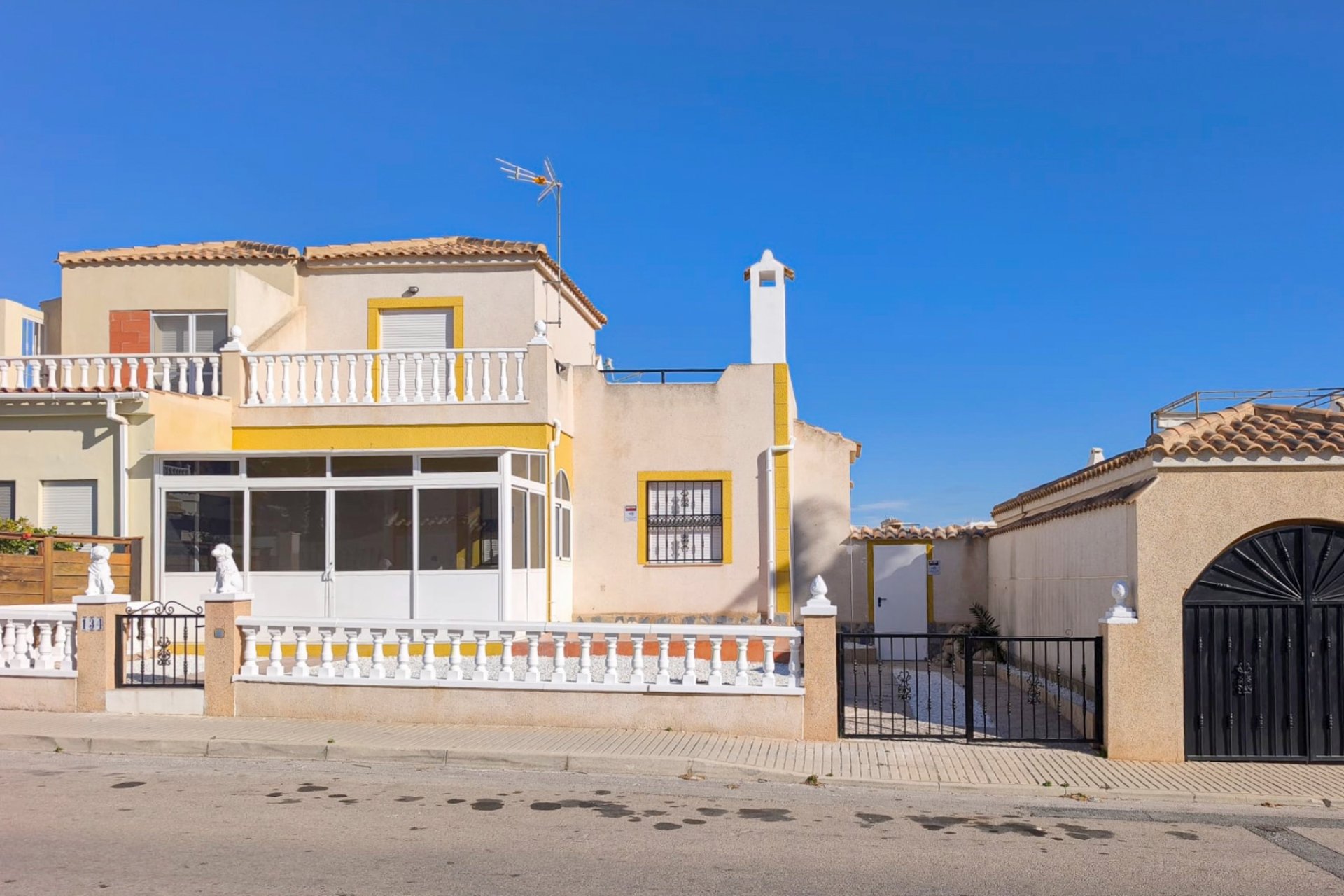 Återförsäljning - Bungalow -
Orihuela Costa - Los Altos