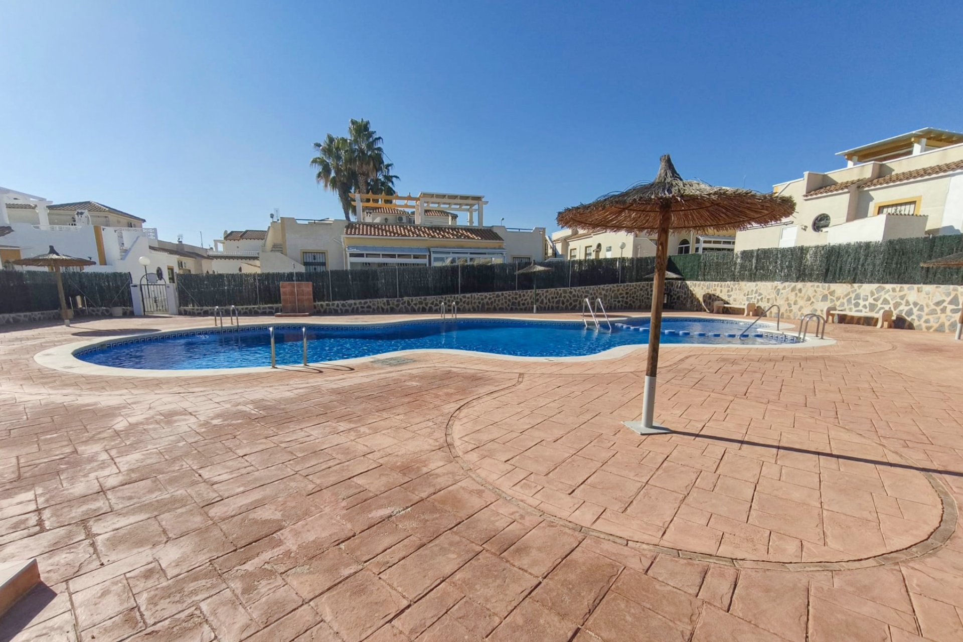 Återförsäljning - Bungalow -
Orihuela Costa - Los Altos