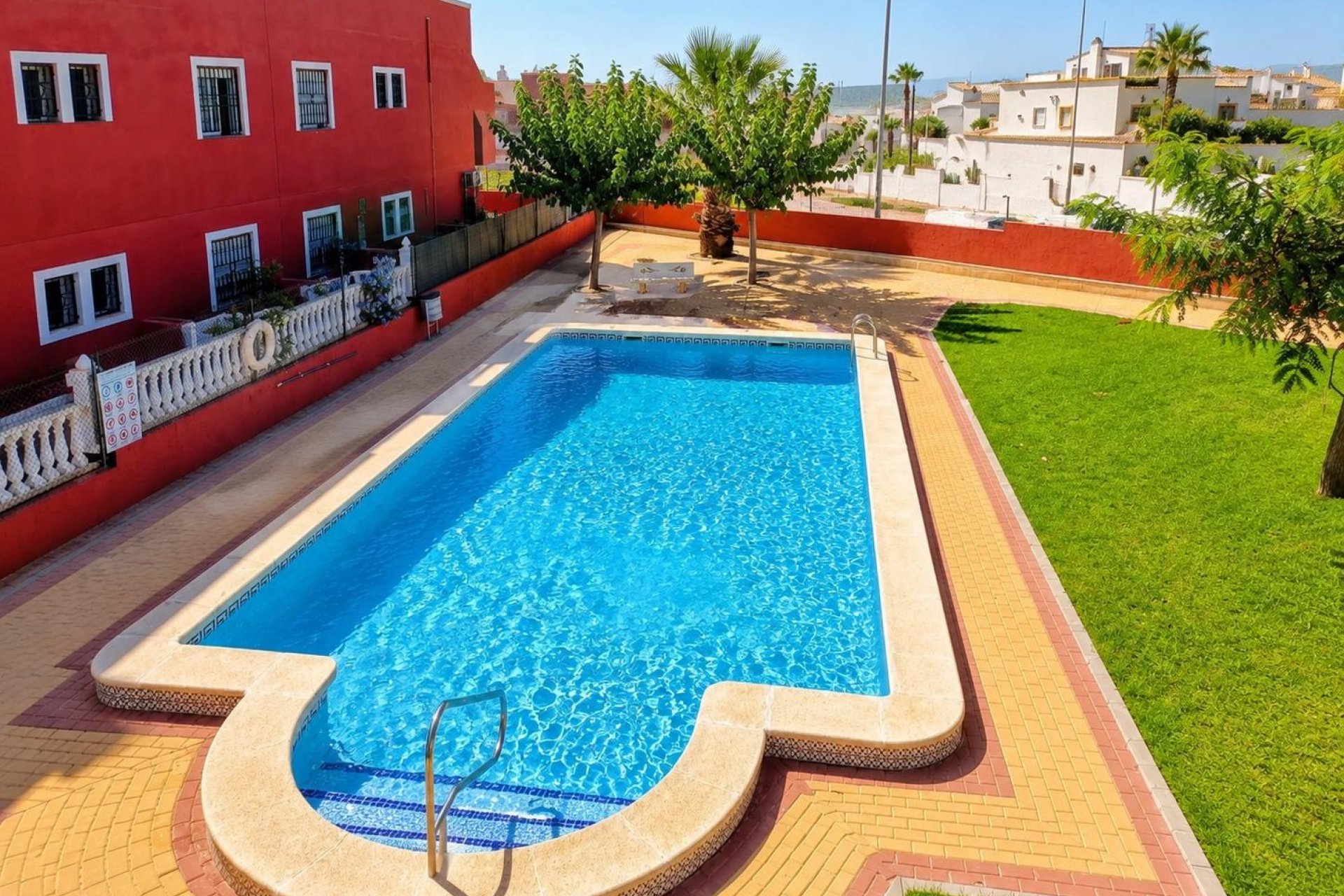 Återförsäljning - Bungalow -
Orihuela Costa - Los Altos