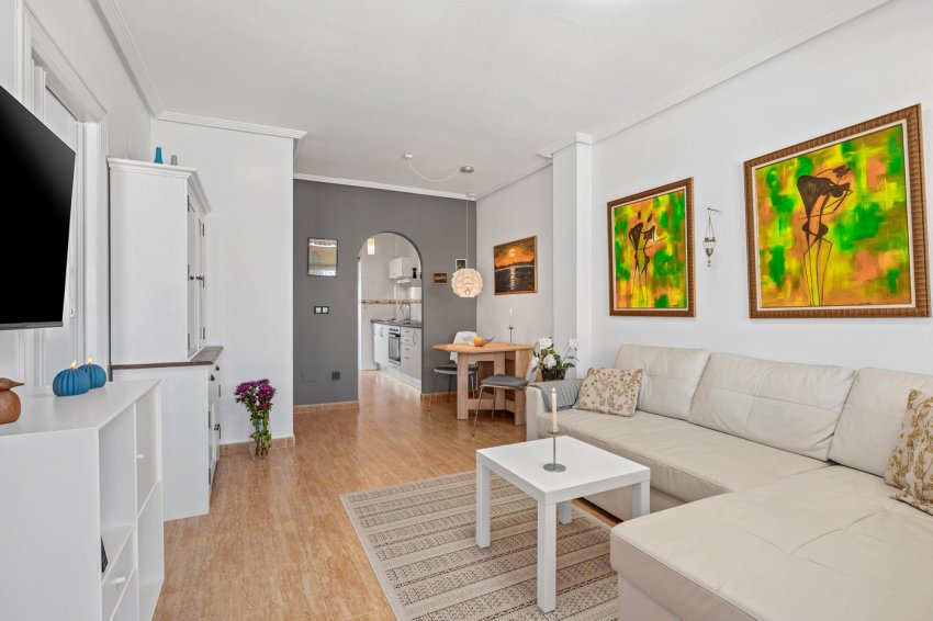 Återförsäljning - Bungalow -
Orihuela Costa - Playa Flamenca