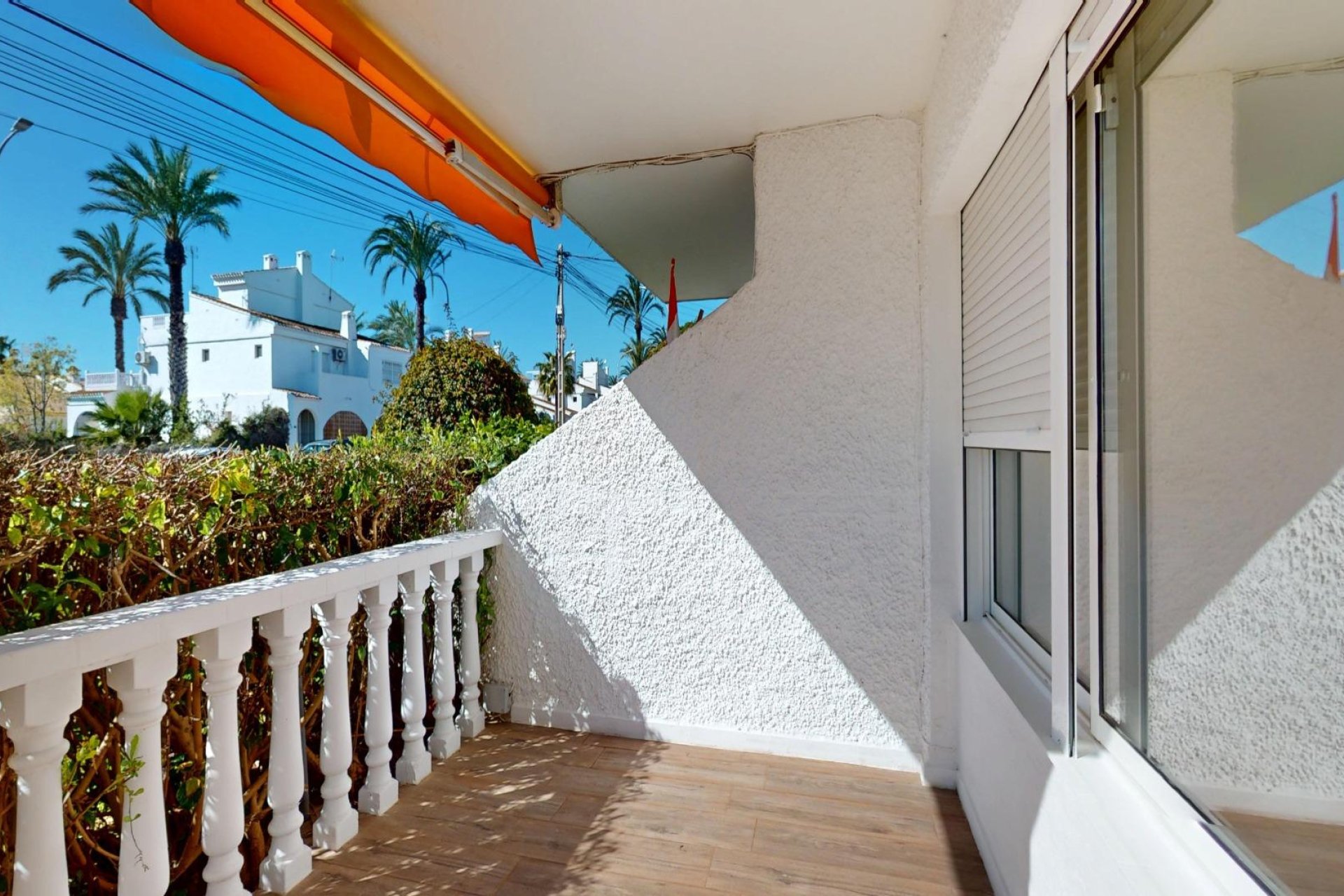 Återförsäljning - Bungalow -
Orihuela Costa - Villamartín-Las Filipinas