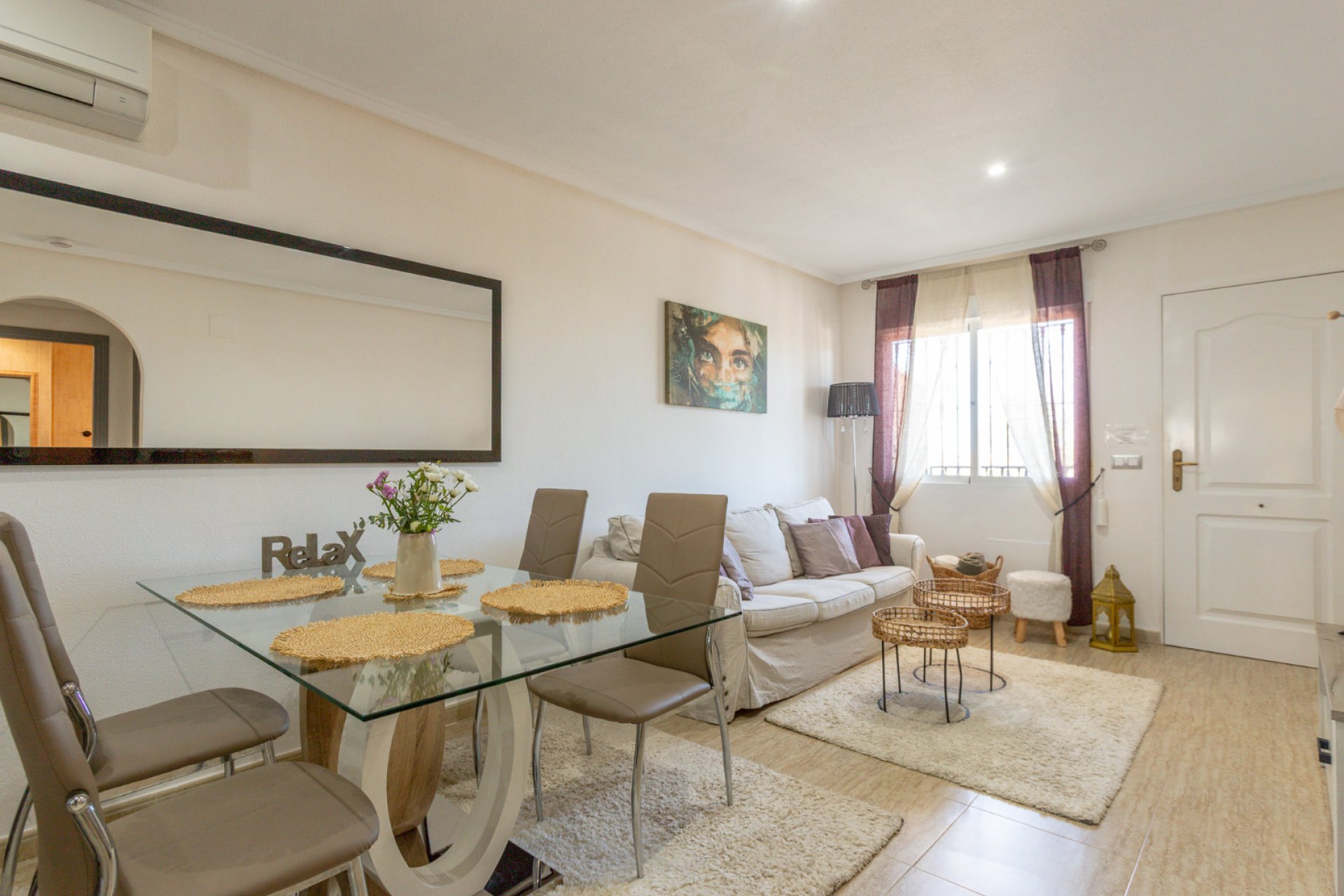 Återförsäljning - Bungalow -
Orihuela Costa - Villamartín