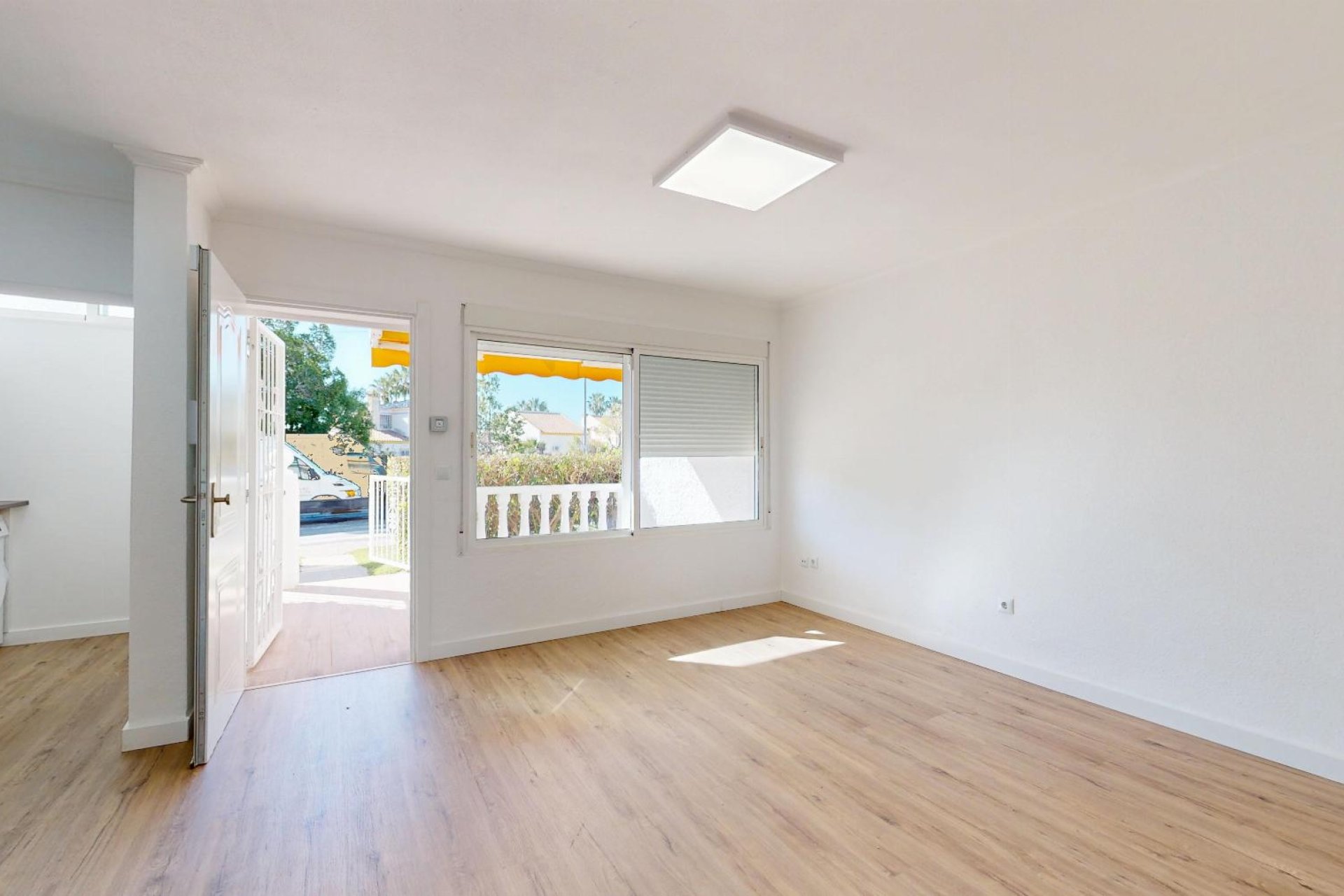 Återförsäljning - Bungalow -
Orihuela Costa - Villamartín