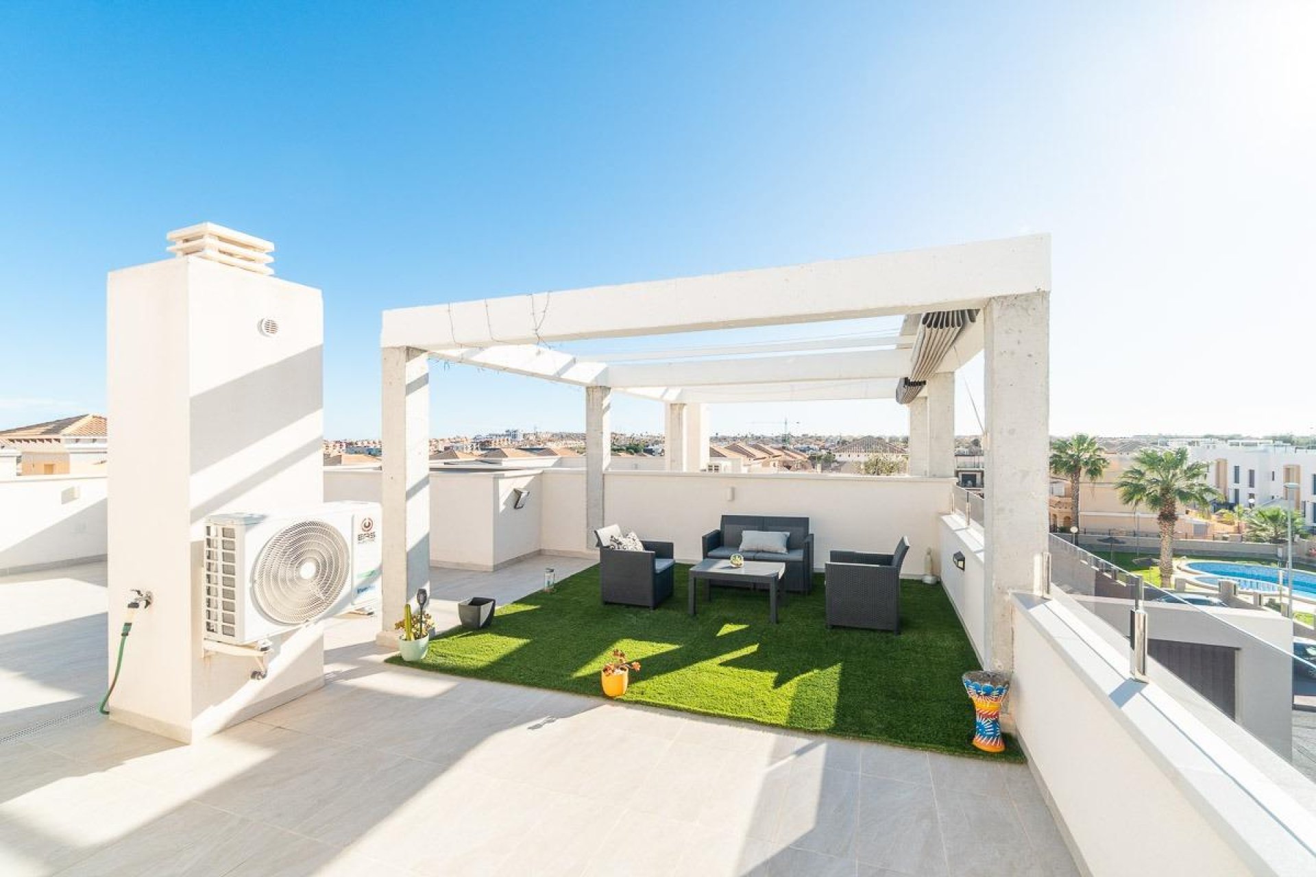 Återförsäljning - Bungalow -
Orihuela Costa - Villamartin