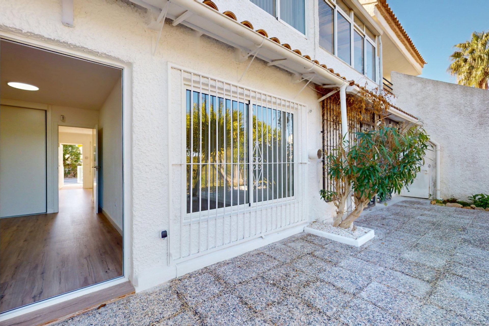 Återförsäljning - Bungalow -
Orihuela Costa - Villamartín