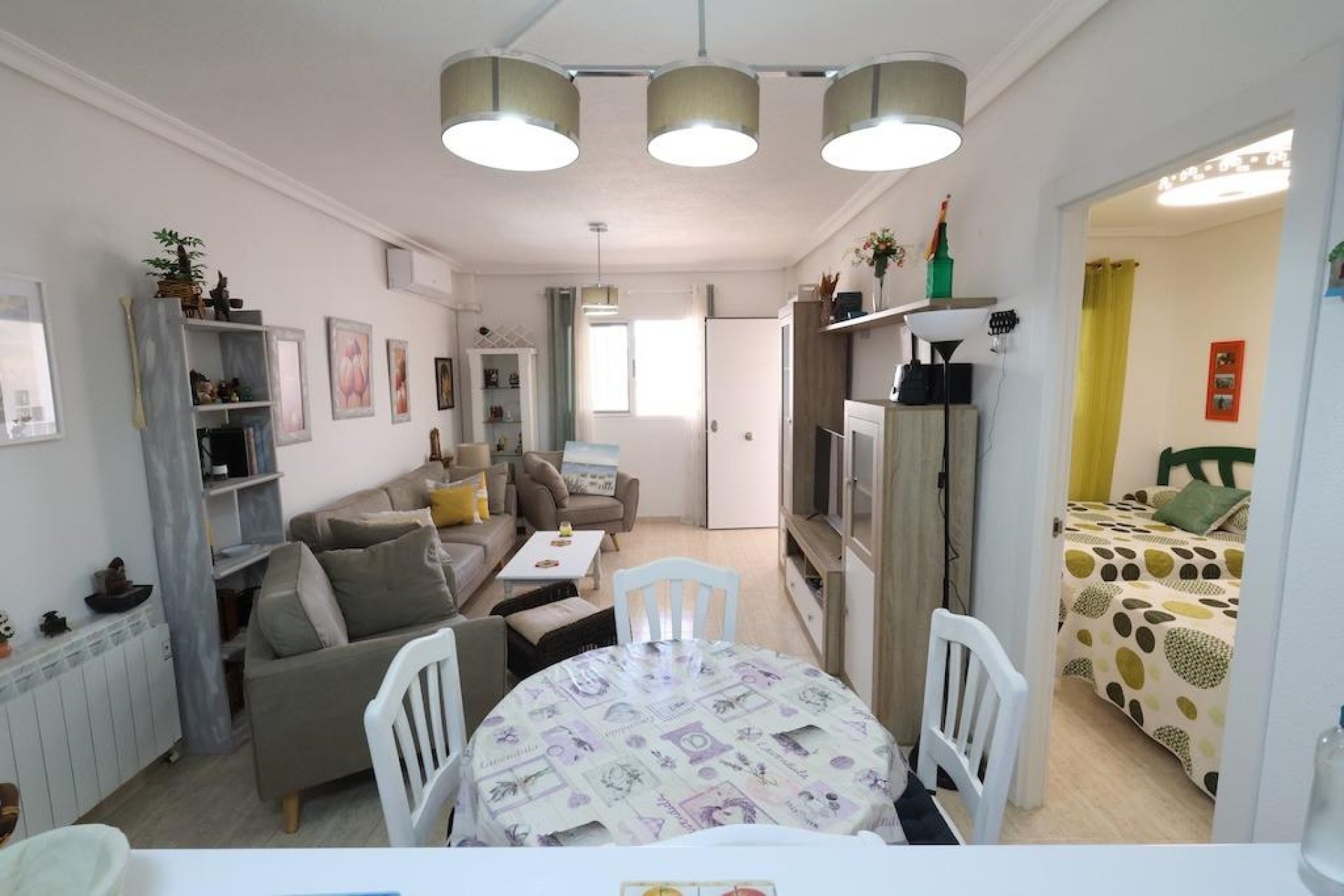 Återförsäljning - Bungalow -
Orihuela Costa - Zeniamar-Horizonte-La Campana