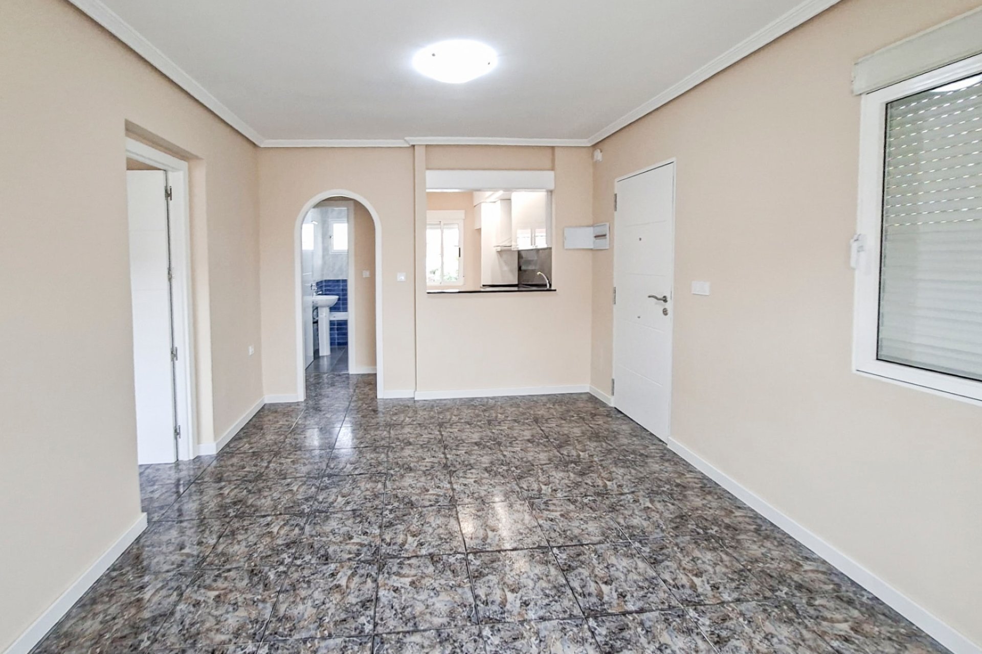 Återförsäljning - Bungalow -
Orihuela Costa