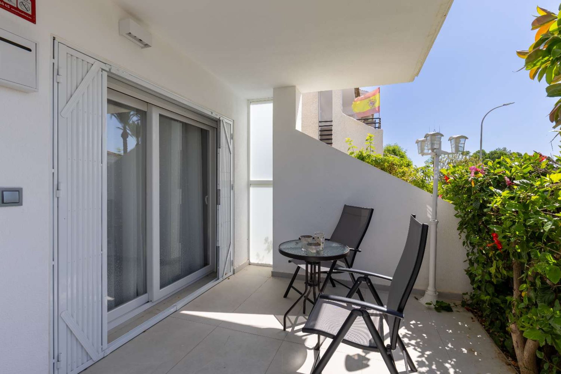 Återförsäljning - Bungalow -
Orihuela - Orihuela Costa