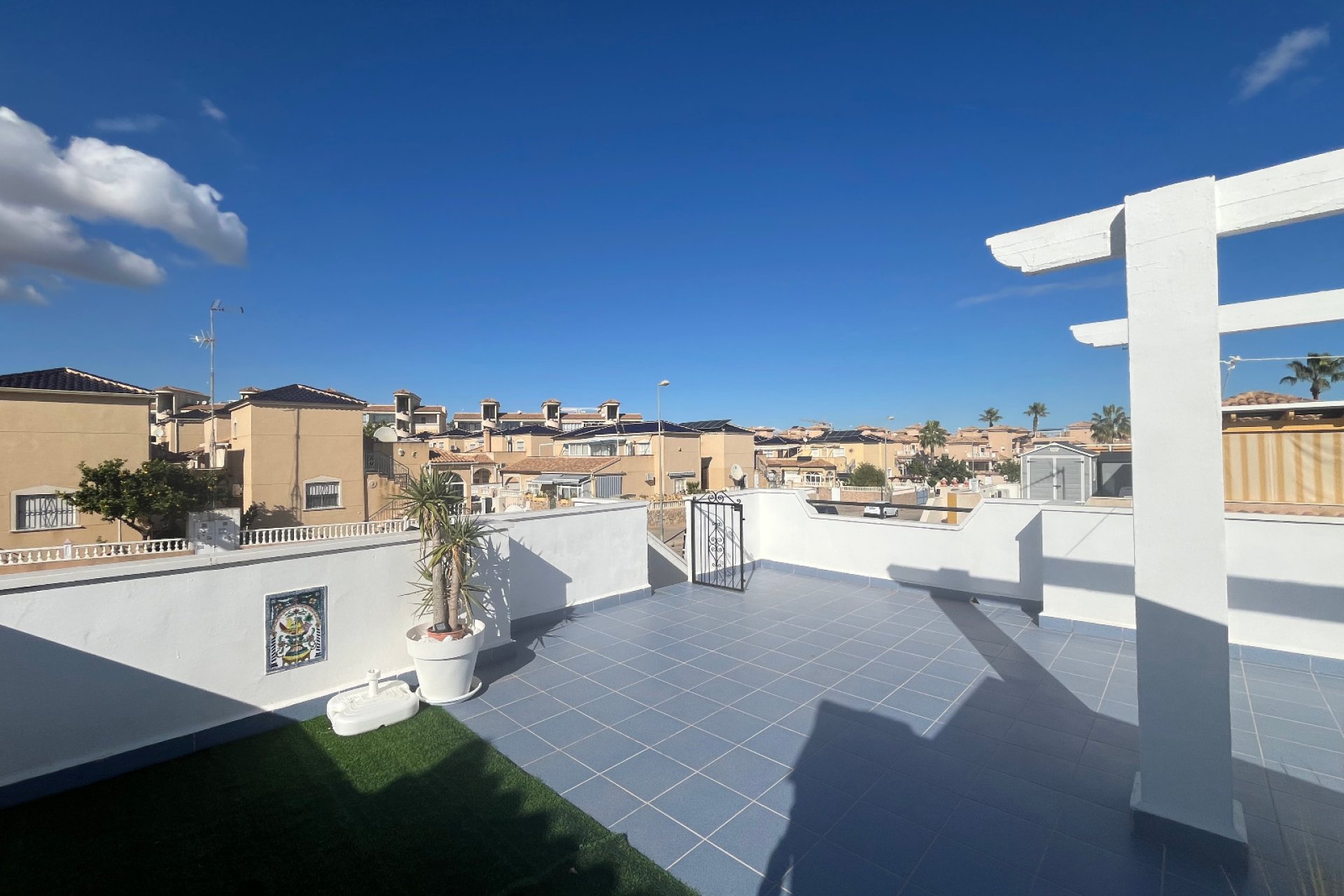 Återförsäljning - Bungalow -
Punta Prima - Serena