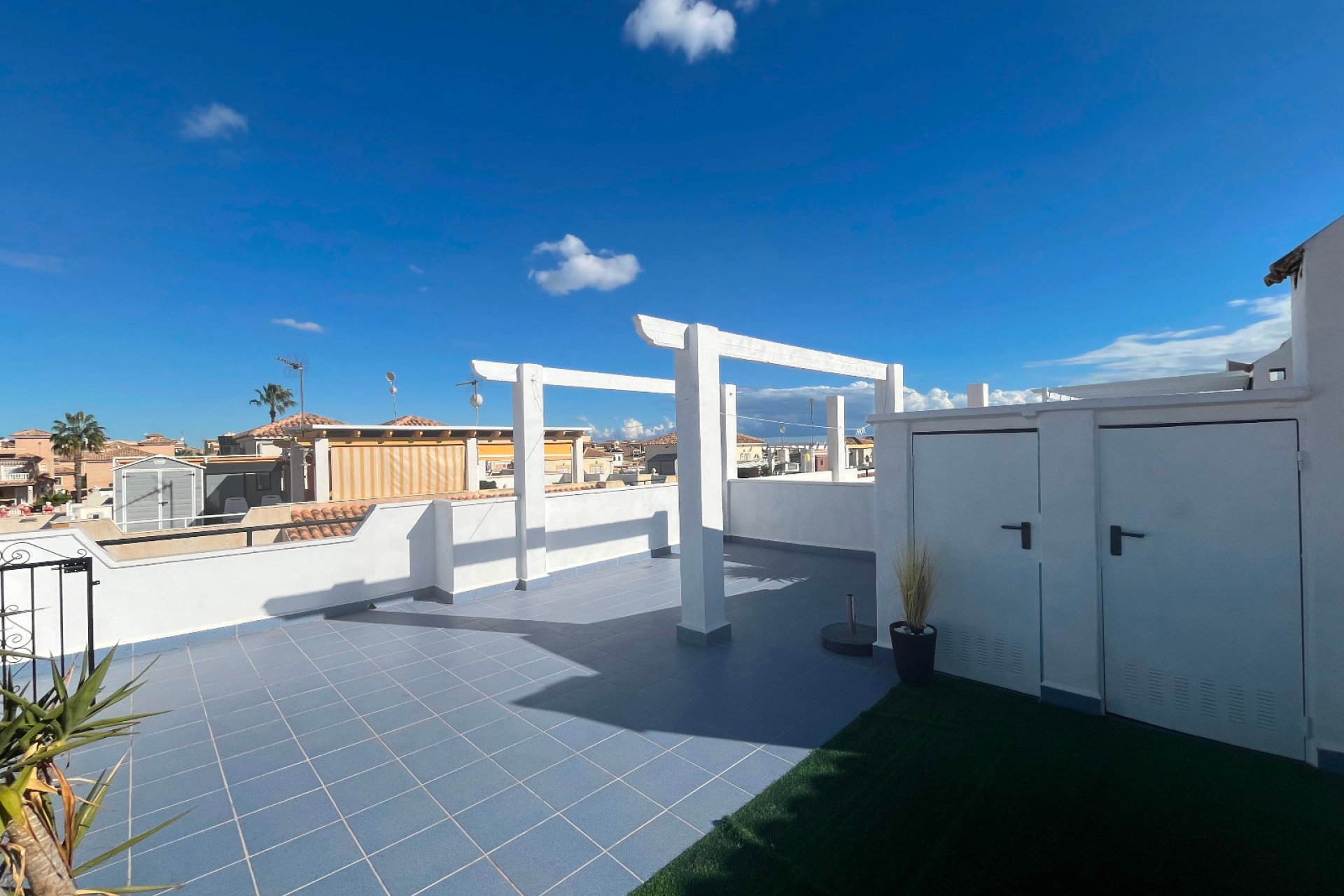 Återförsäljning - Bungalow -
Punta Prima - Serena