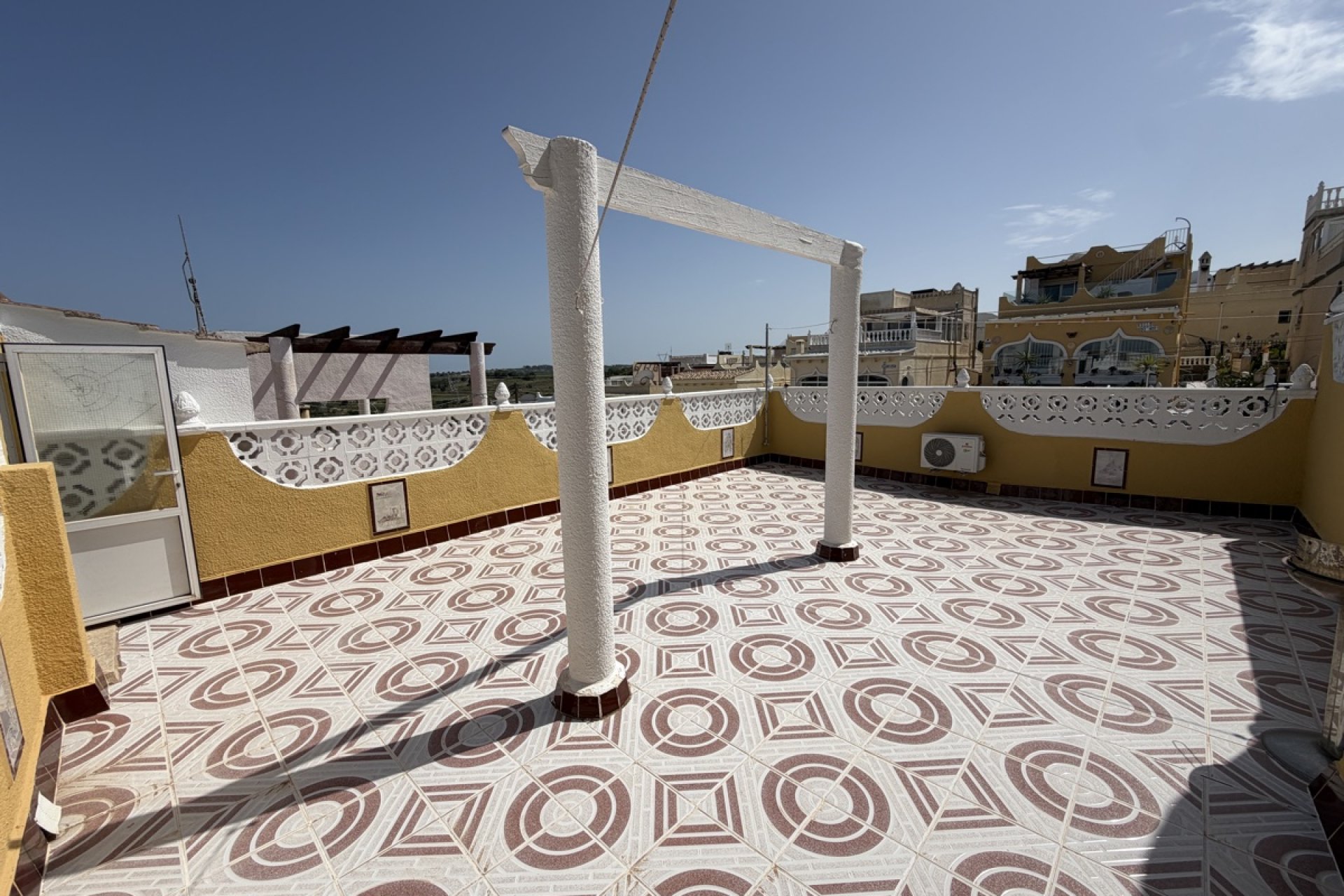 Återförsäljning - Bungalow -
San Miguel - San Miguel de Salinas