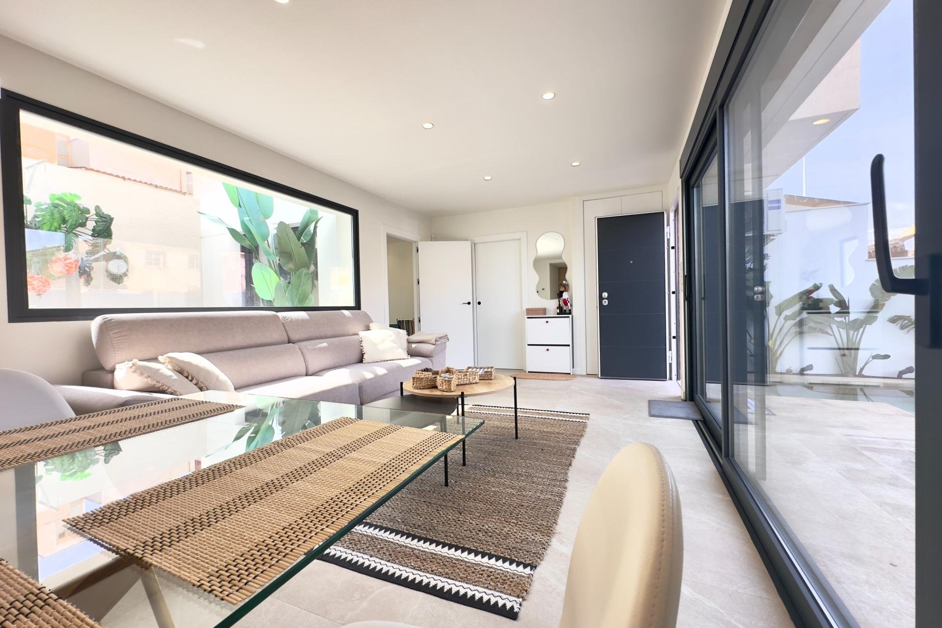 Återförsäljning - Bungalow -
San Pedro del Pinatar - CENTRO