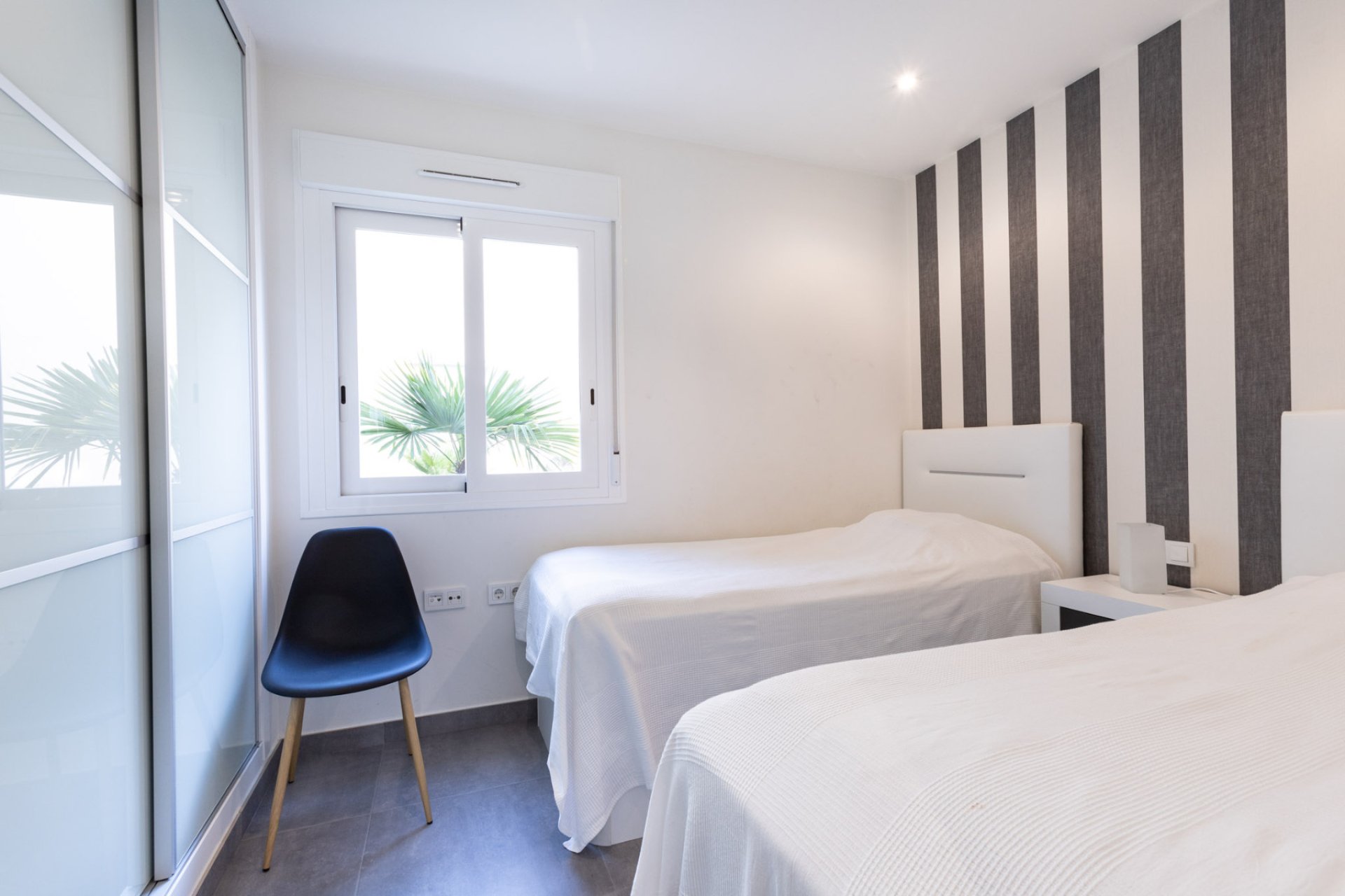 Återförsäljning - Bungalow -
Torrevieja - Aguas Nuevas